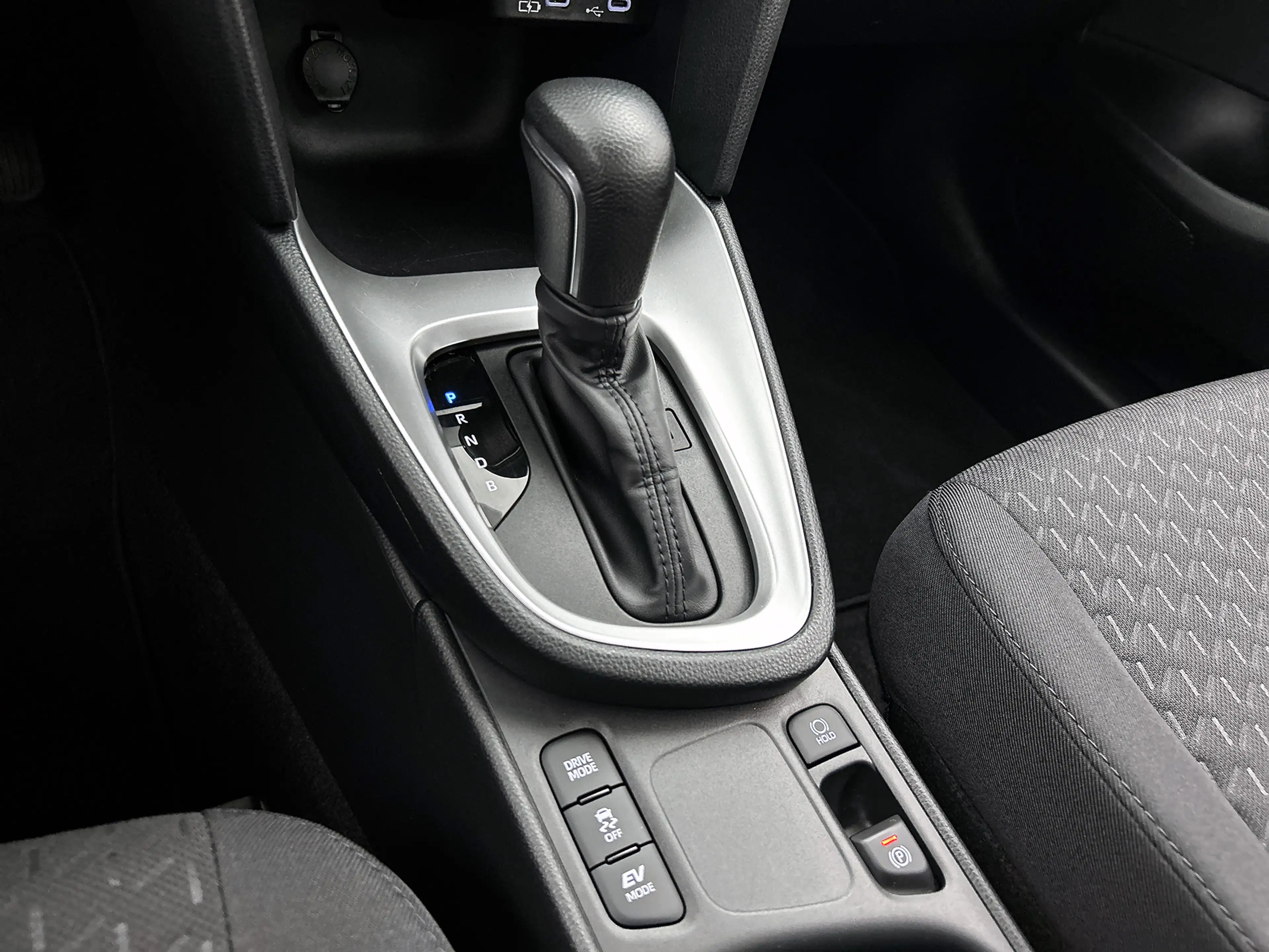 Toyota Yaris Cross 1.5 Hybrid 115 Active | BTW voertuig | Apple CarPl — photo 11