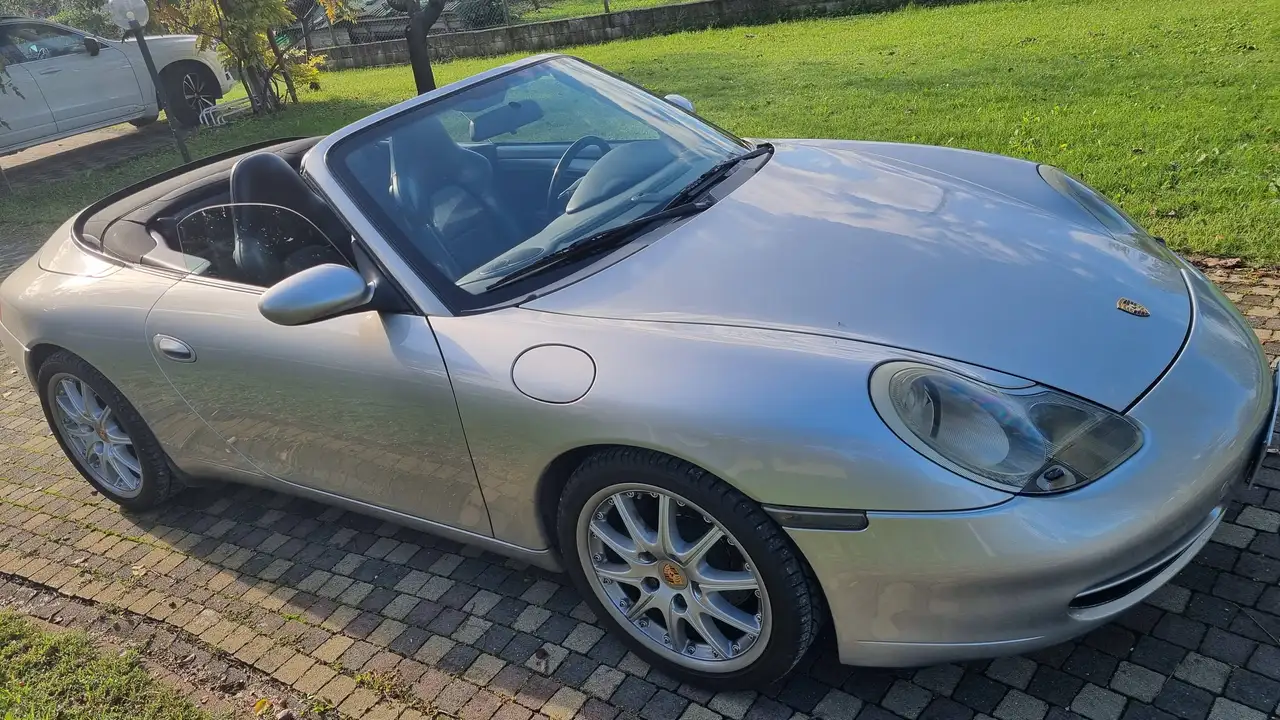 Porsche 996 Carriera 2 cabriolet, foto 2