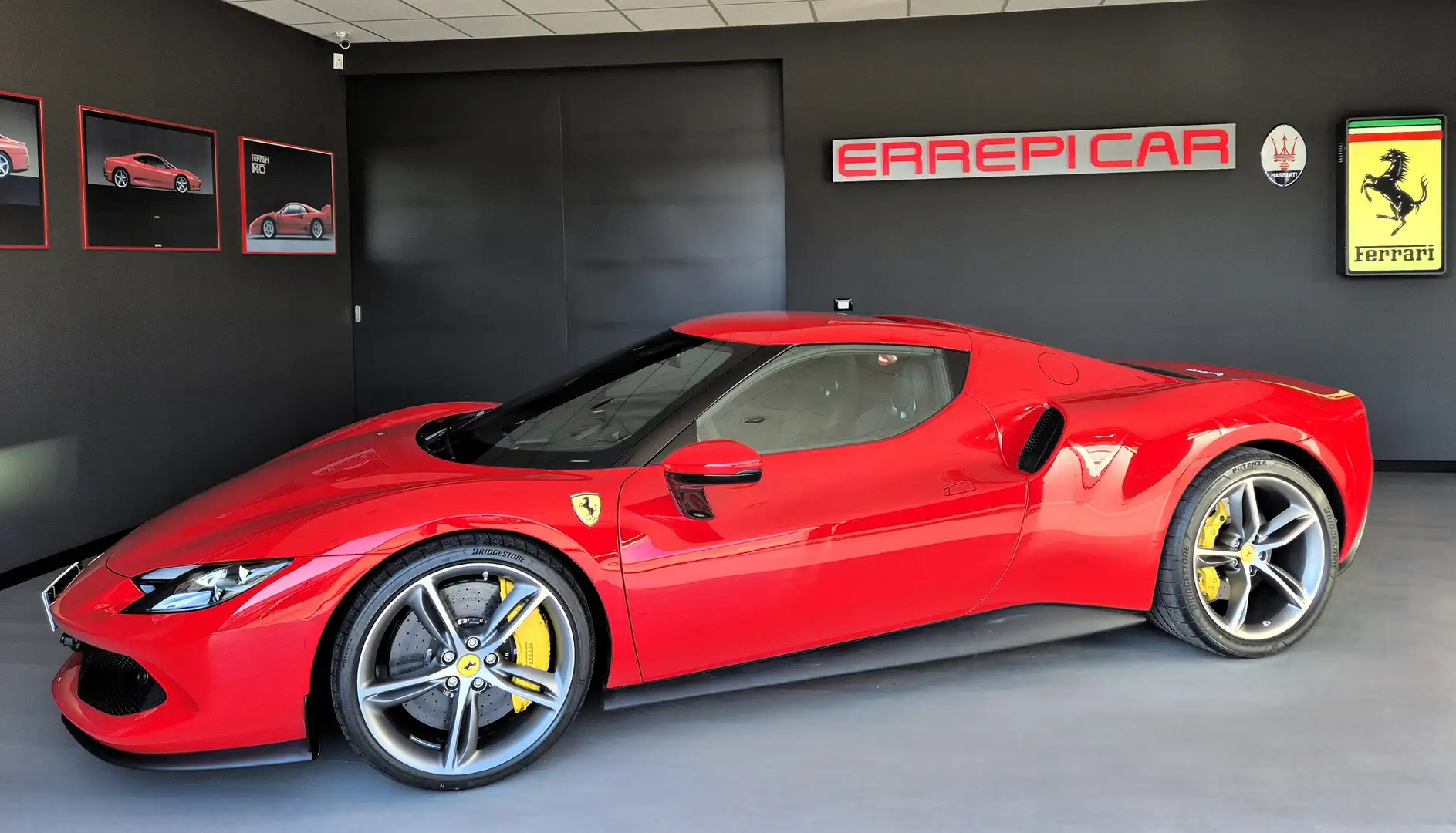 Ferrari 296 GTB 3.0-IVA DEDUCIBILE-SOLO 237KM-NAZIONALE Rosso - 1