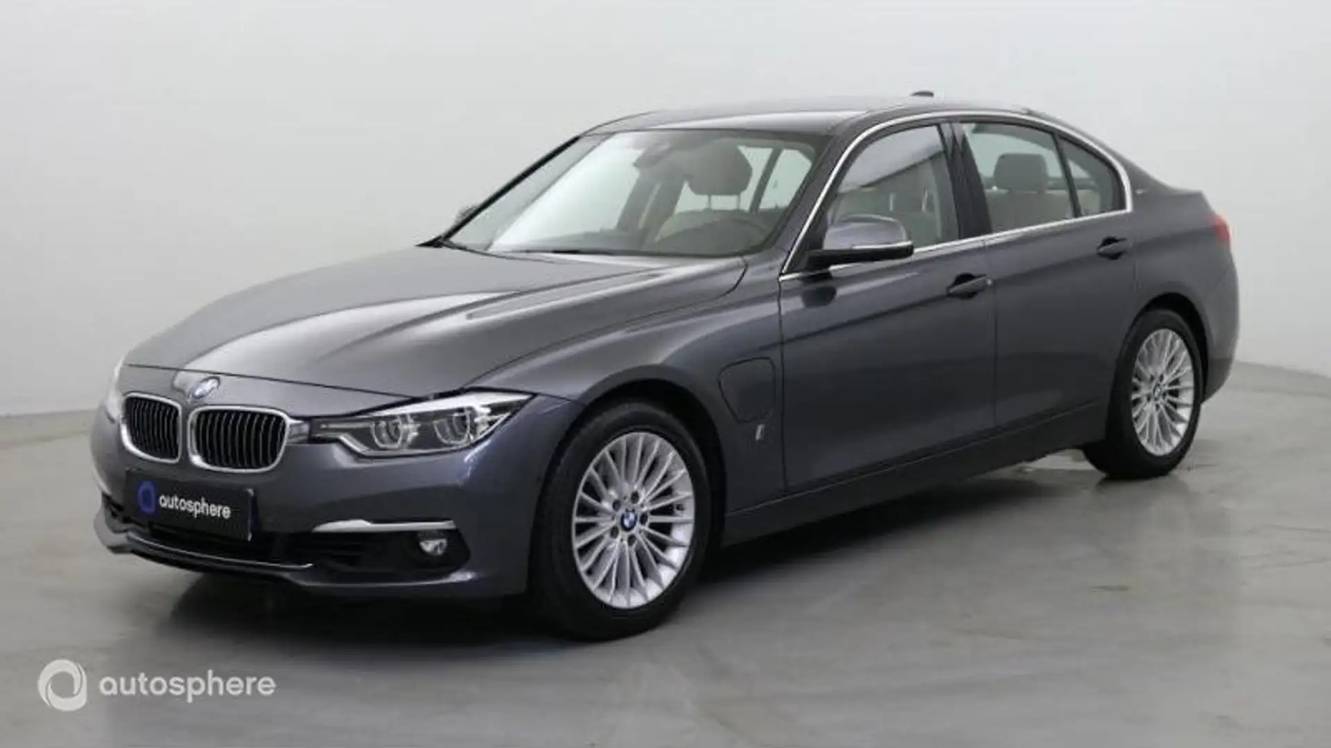 BMW 330 330eA 252ch Luxury - 1