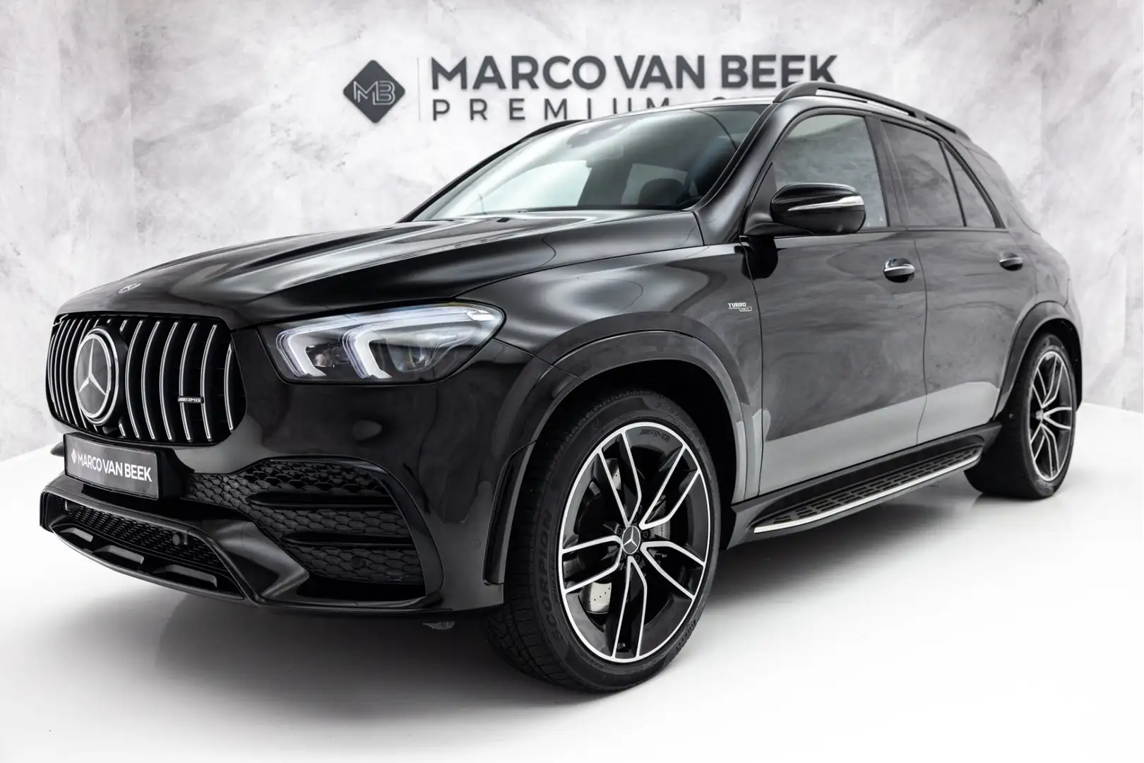 Mercedes-Benz GLE 53 AMG 4MATIC+ Premium Plus | Pano | Distronic+ | 22" | E Noir - 1