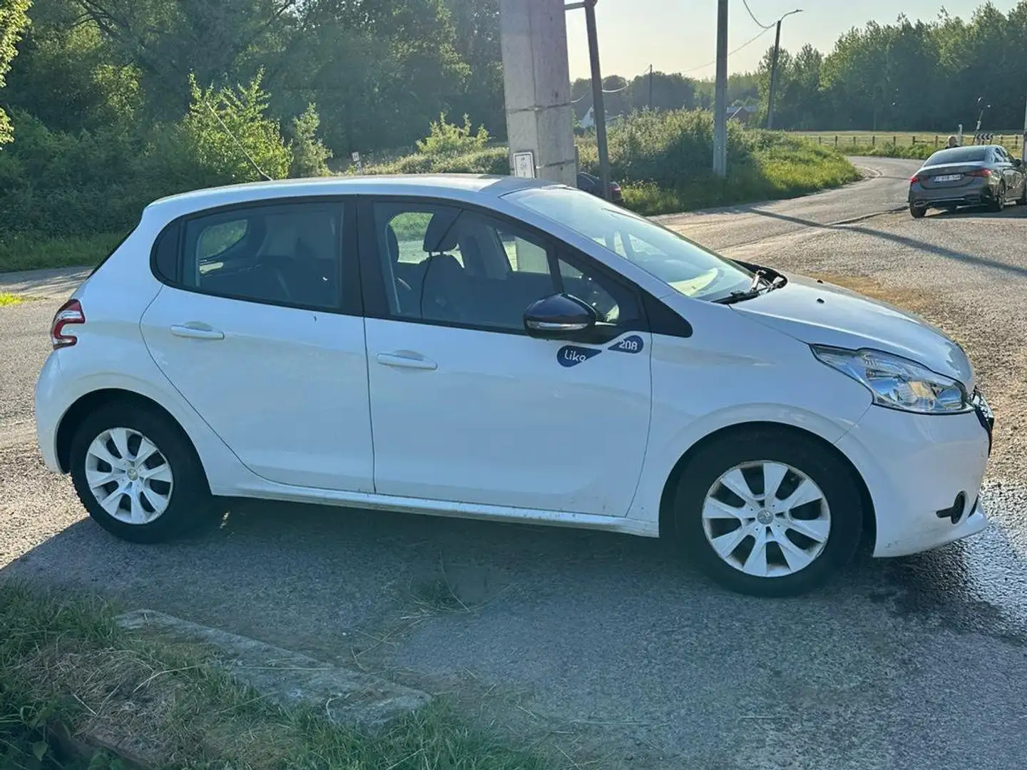 Peugeot 208 208 1.0i PureTech Access Blanc - 2