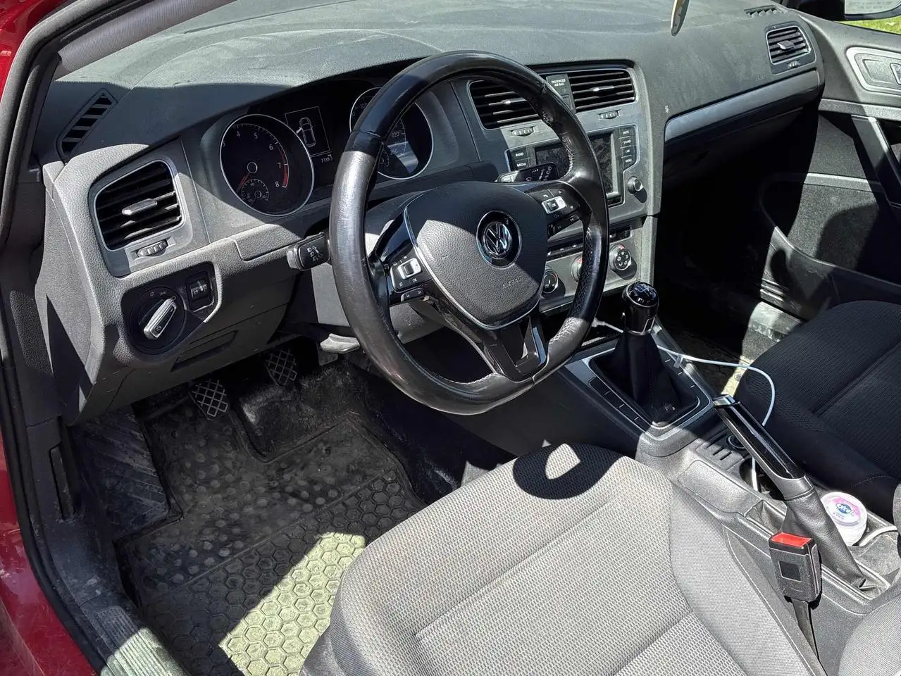 Volkswagen Golf снимка Volkswagen Golf