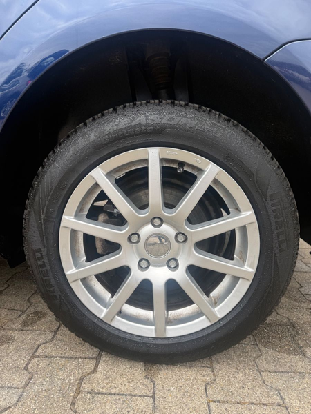 Volkswagen Touran Trendline AUTO 7SITZE — photo 9