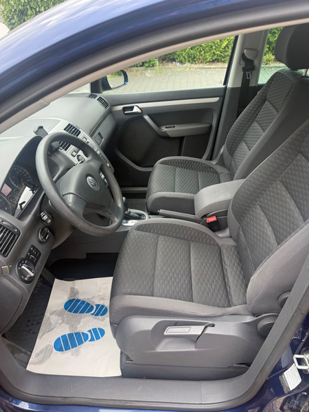 Volkswagen Touran Trendline AUTO 7SITZE — photo 12