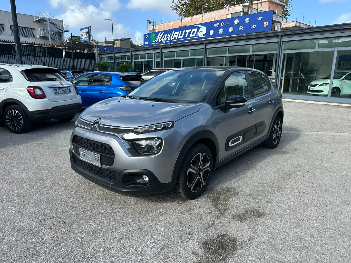 Citroen C3 C3 1.5 hdi 110cv SHINE Gris - 1