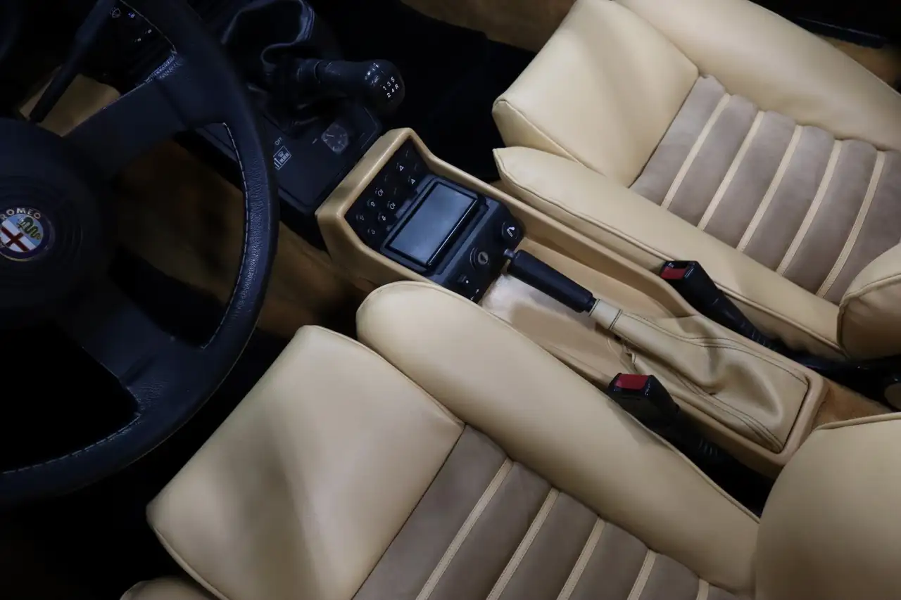 Alfa Romeo Spider 2.0 Type 4, foto 11