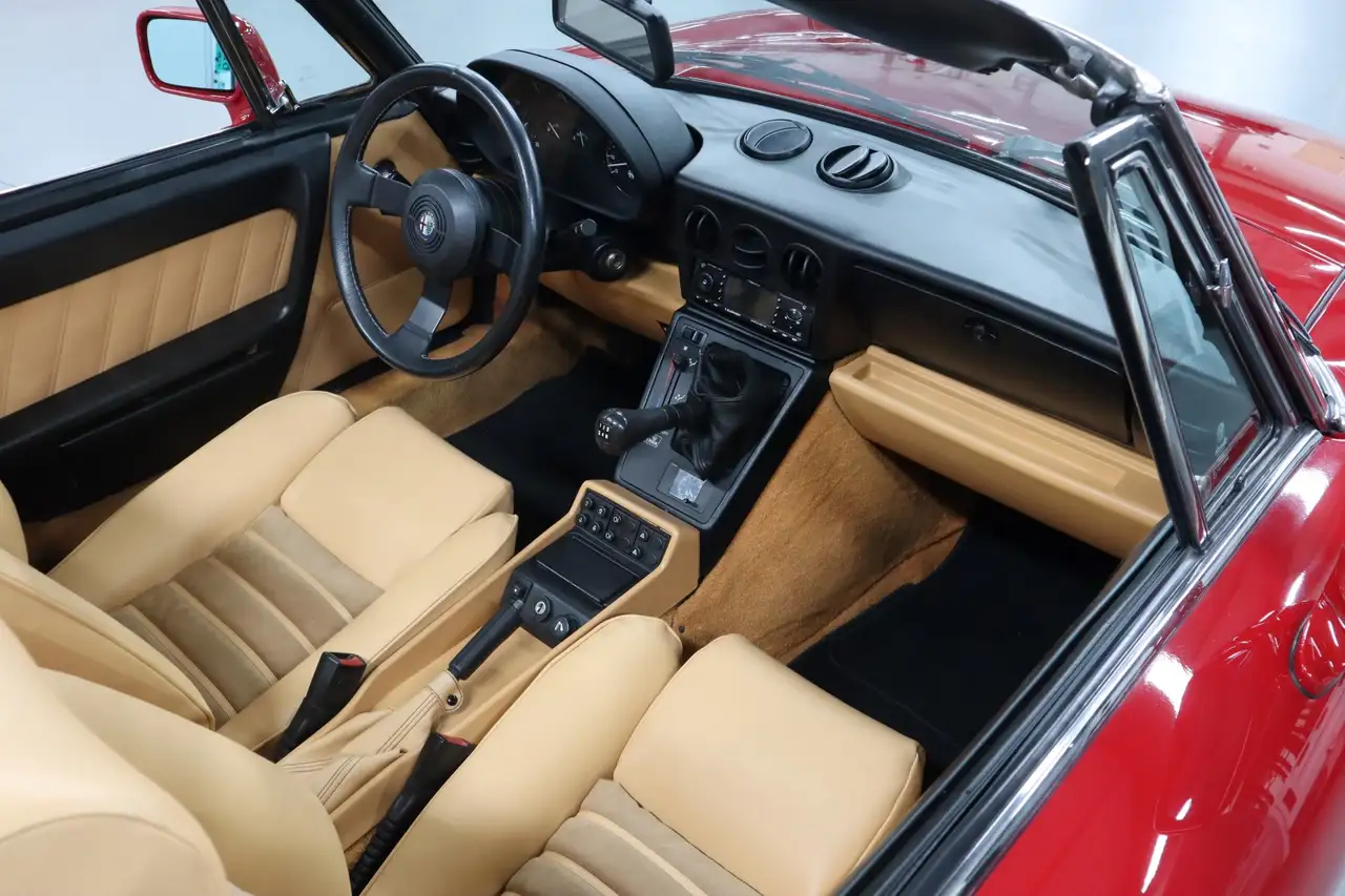 Alfa Romeo Spider 2.0 Type 4, foto 7