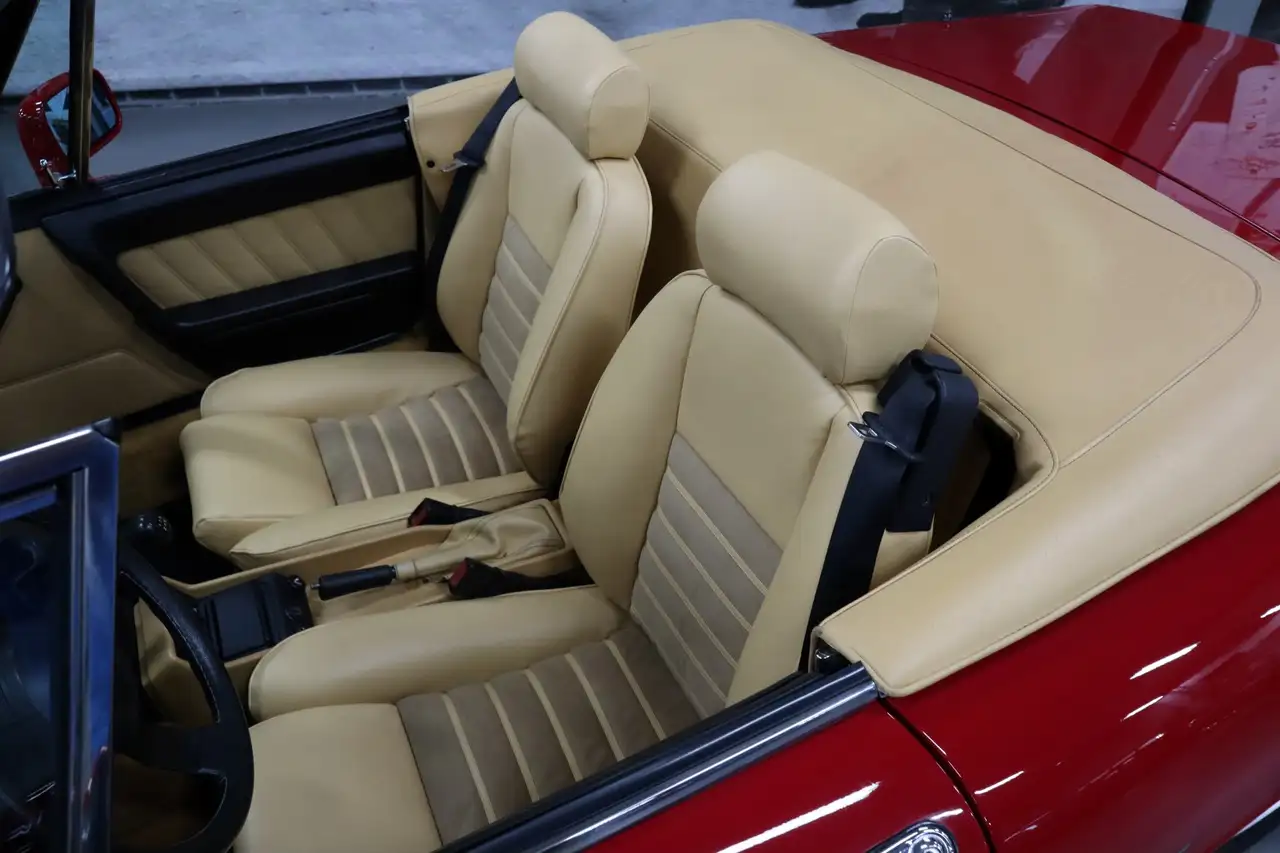 Alfa Romeo Spider 2.0 Type 4, foto 10