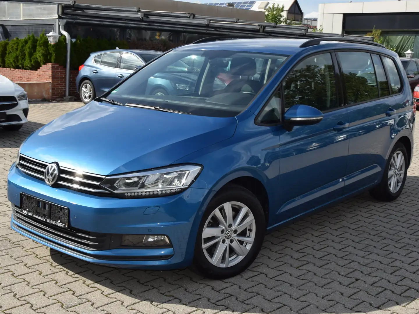 Volkswagen Touran Comfortline BMT/ Led,Kamera,Navi,Acc,Shz,Pdc, Bleu - 1
