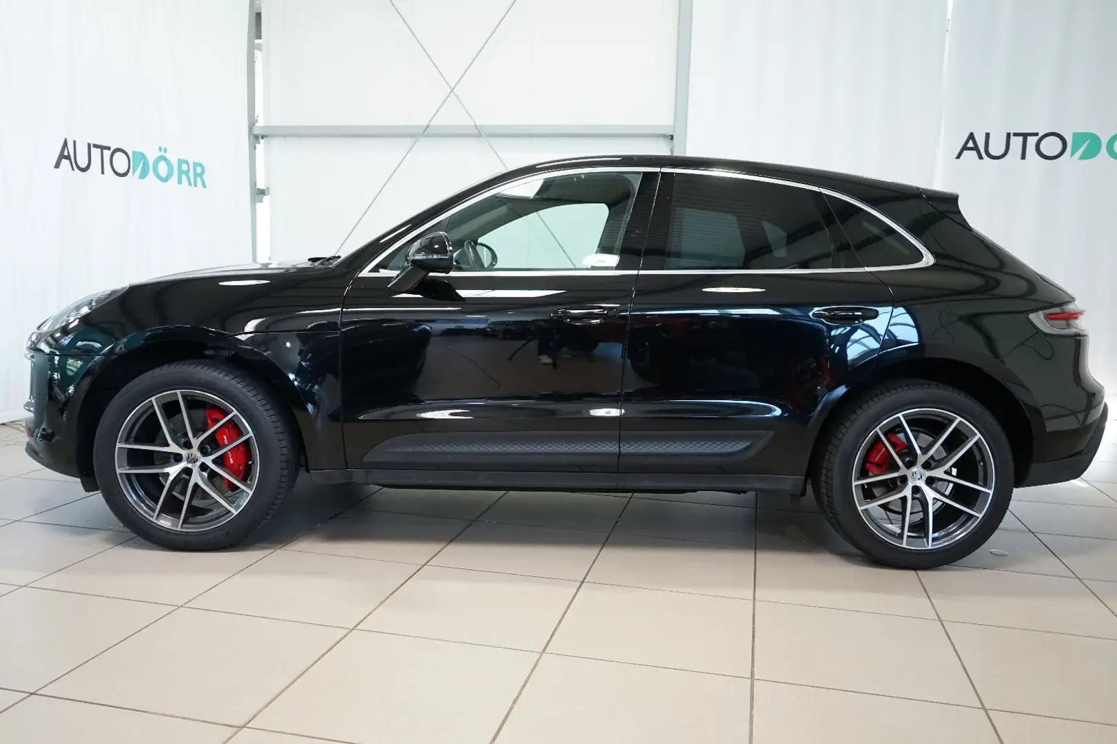 Porsche Macan S Facelift Pano+AHK+Sport-Chrono+SHZ+Leder Schwarz - 2
