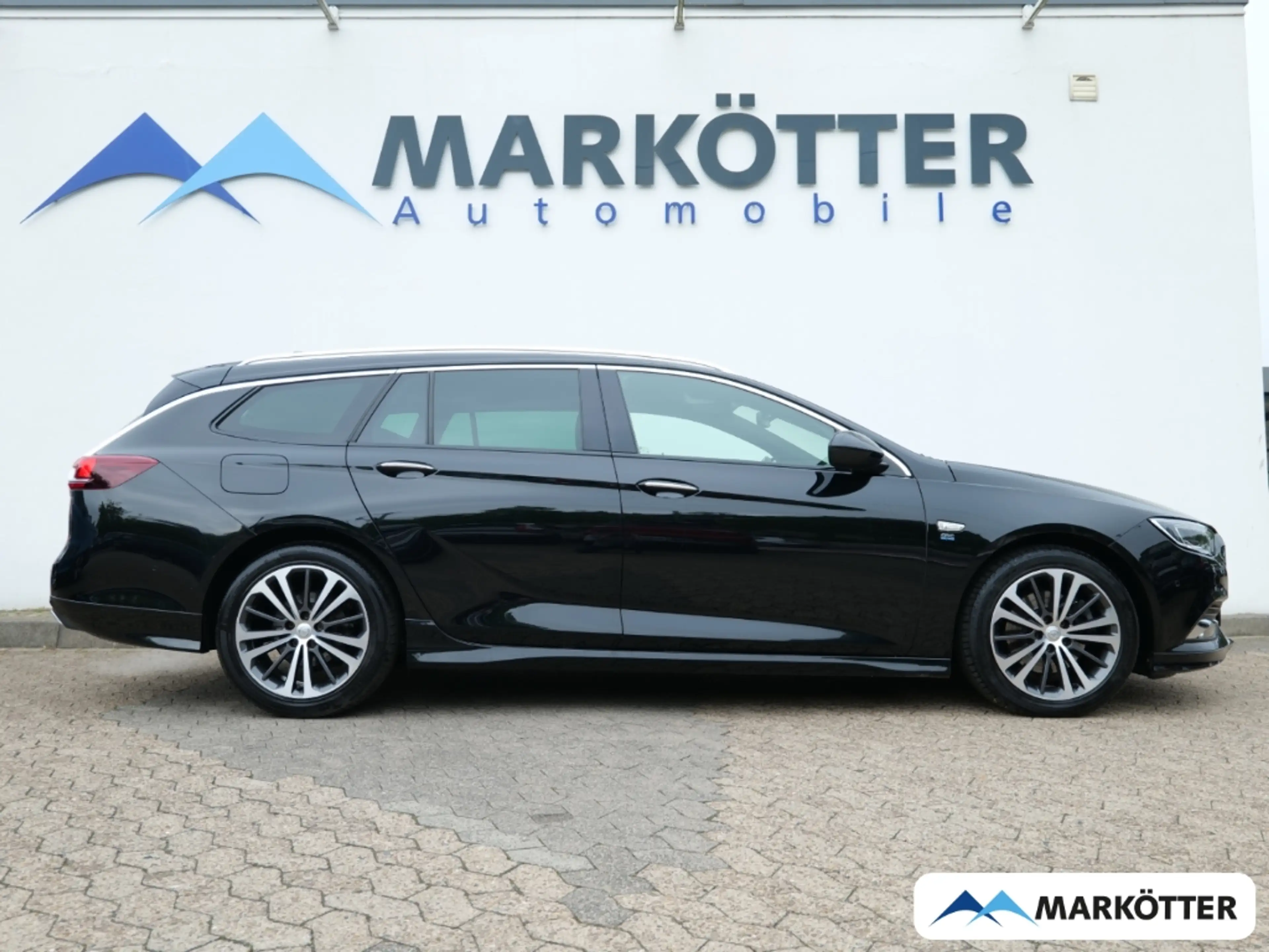 Opel Insignia B Sports T. 2.0 TDI Innovation OPC/BLIS/Kamera/AHK — photo 3