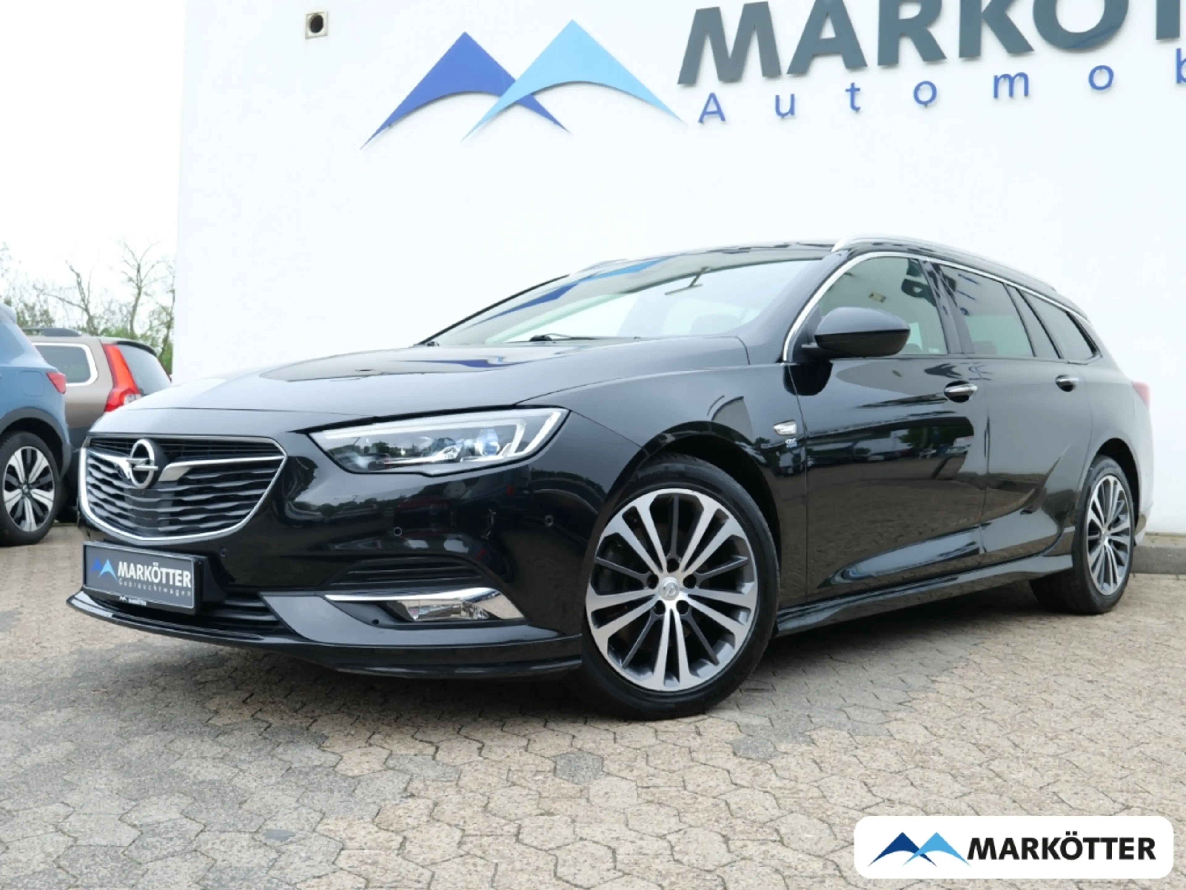 Opel Insignia B Sports T. 2.0 TDI Innovation OPC/BLIS/Kamera/AHK
