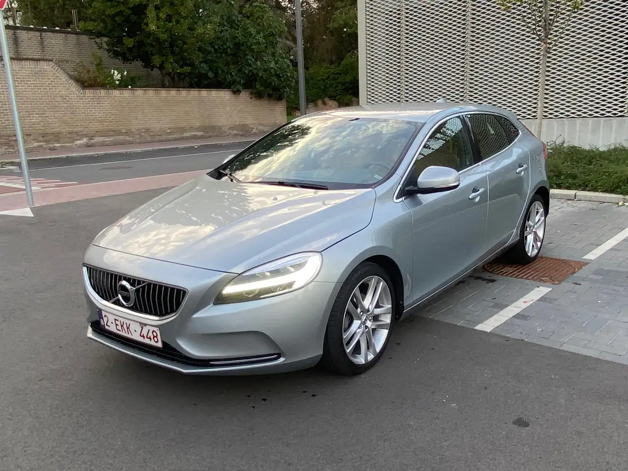 Volvo V40