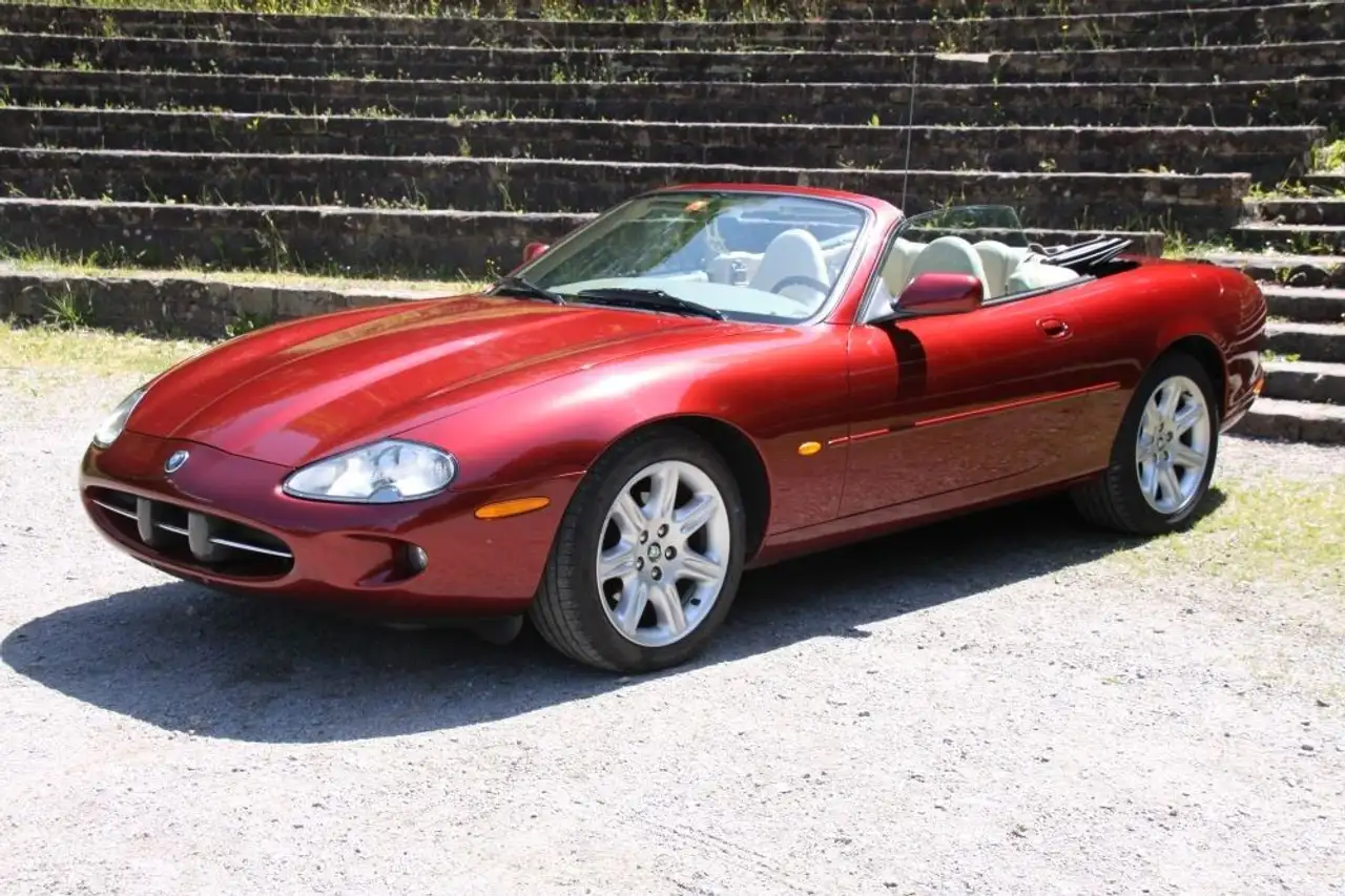 Jaguar XK8 Cabrio 3 Jahre Garantie, foto 1