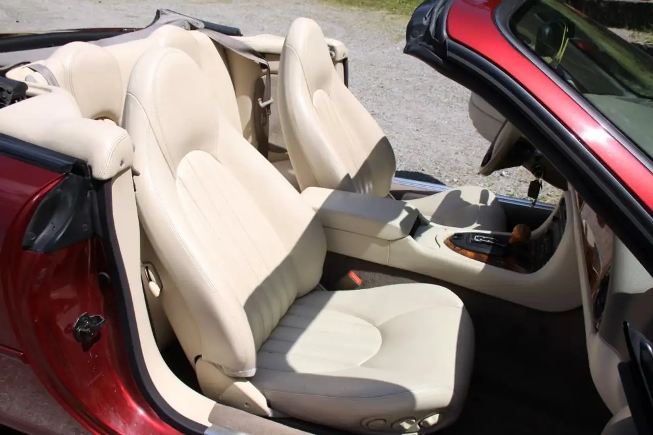 Jaguar XK8 Cabrio 3 Jahre Garantie, foto 10