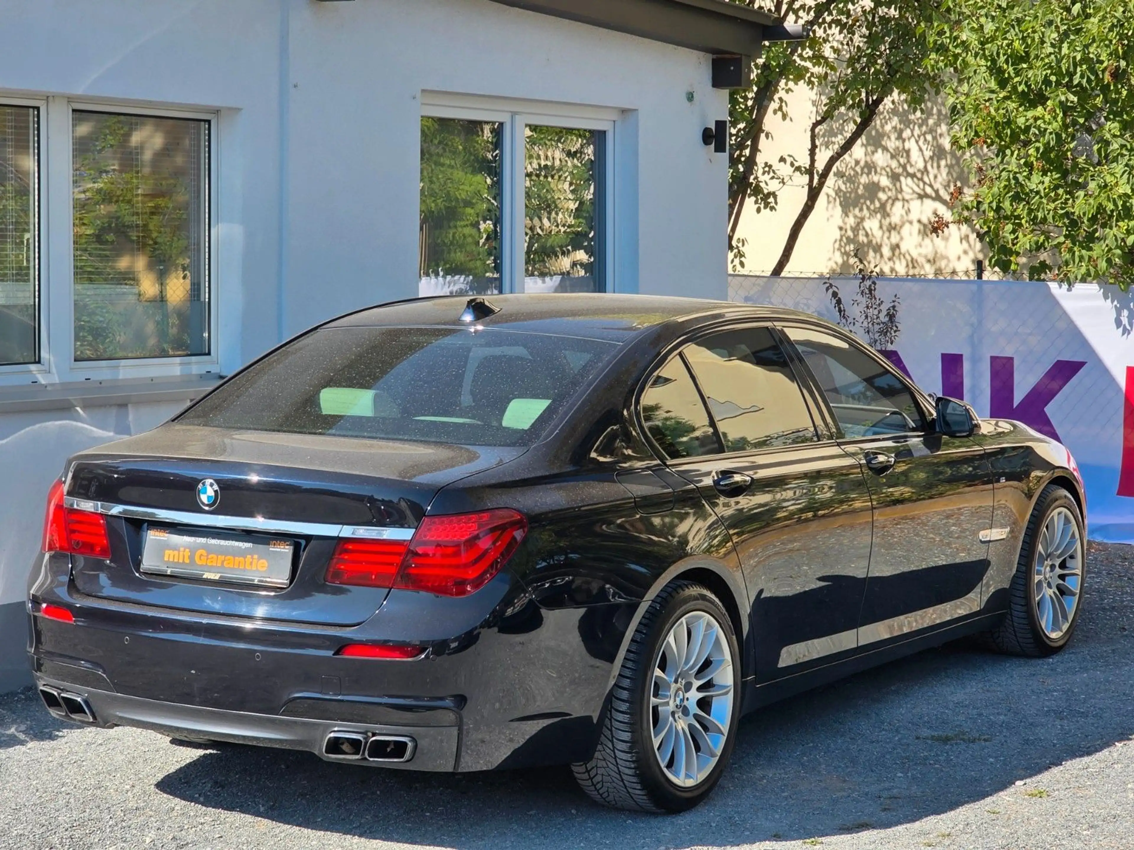 BMW 760 i 12V *Soft Close*Navi*Head Up* — photo 10
