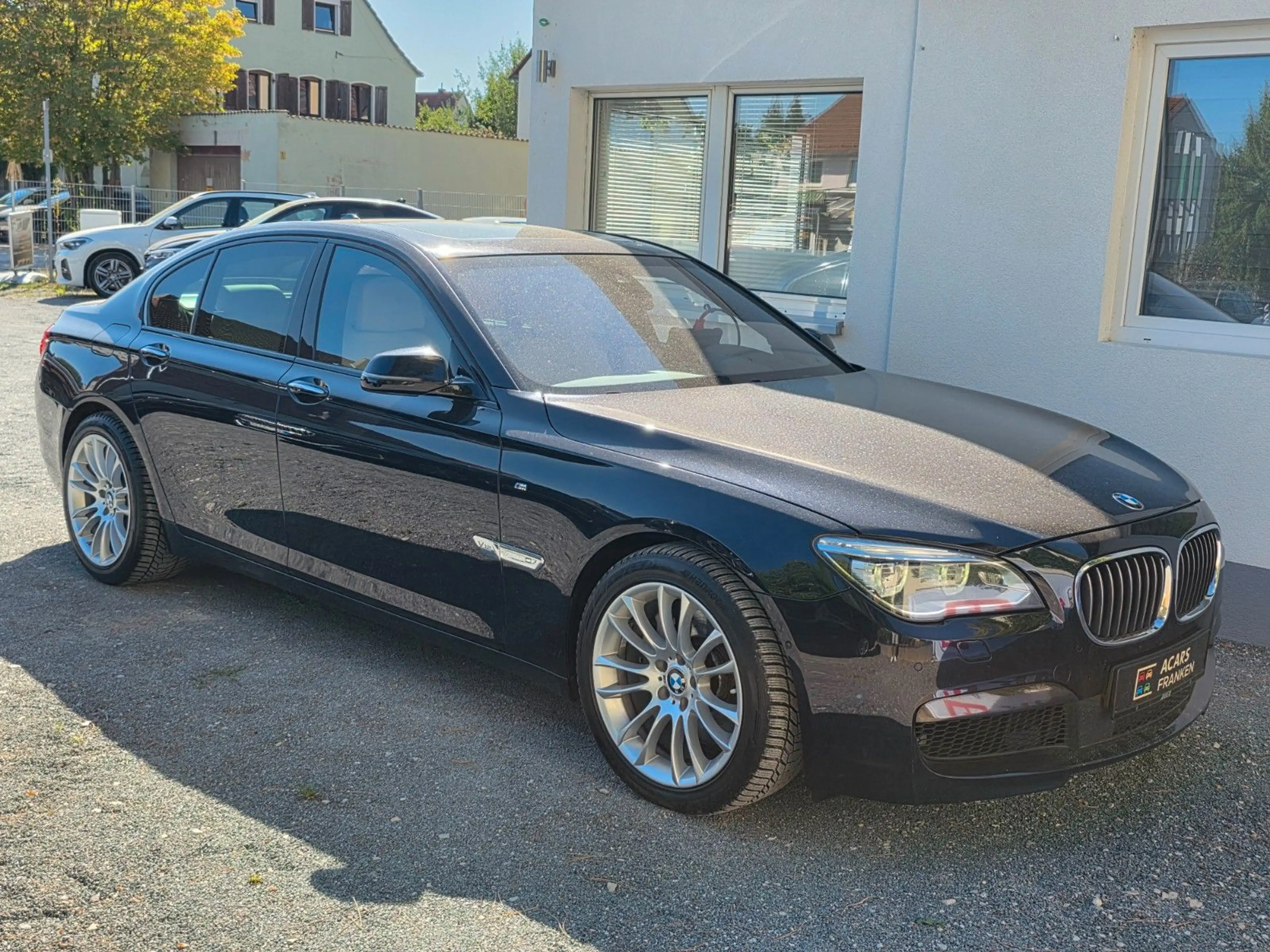 BMW 760 i 12V *Soft Close*Navi*Head Up* — photo 13