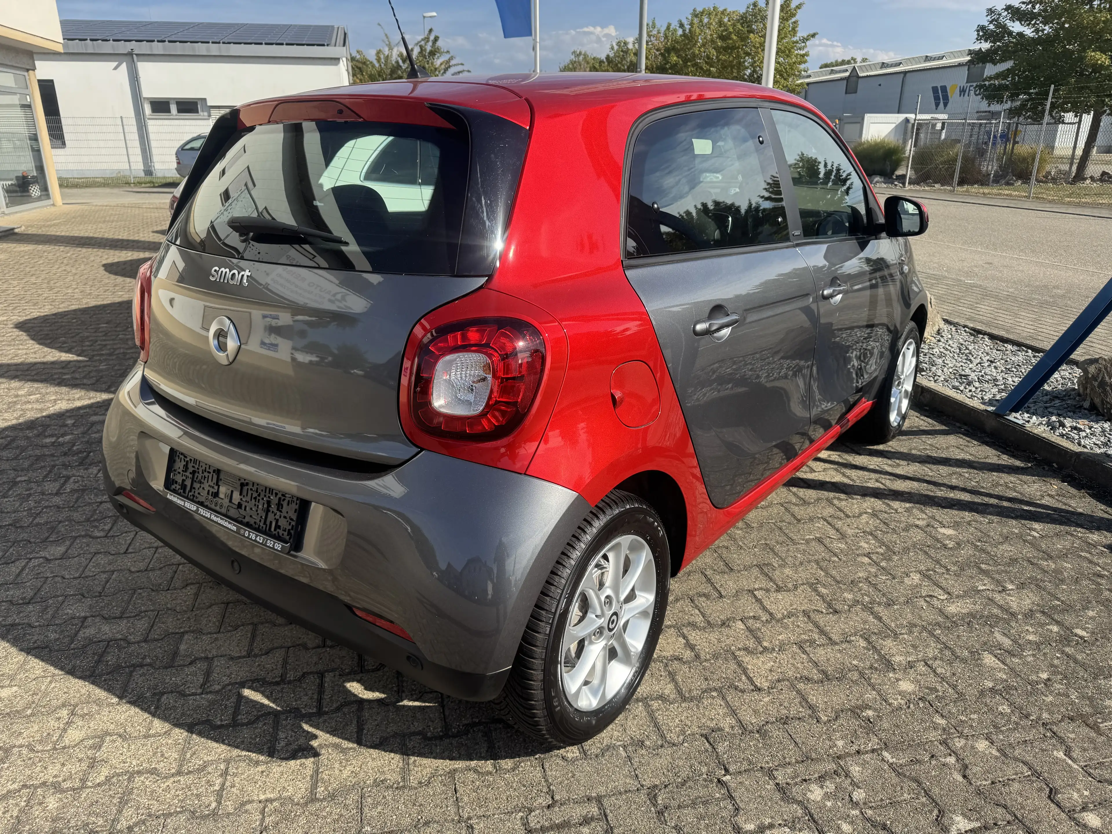 smart forFour Basis 52 kW (453.042) — photo 2