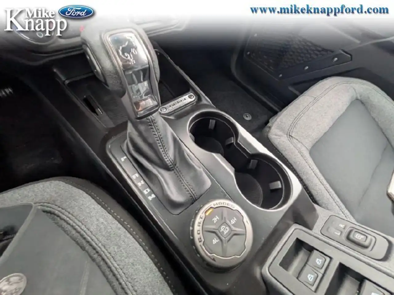 Ford Bronco снимка Ford Bronco