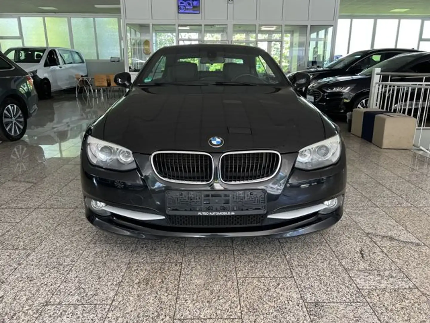 BMW 320 d Cabrio NAVI+LEDER+PDC+AHK+18Zoll Nero - 2