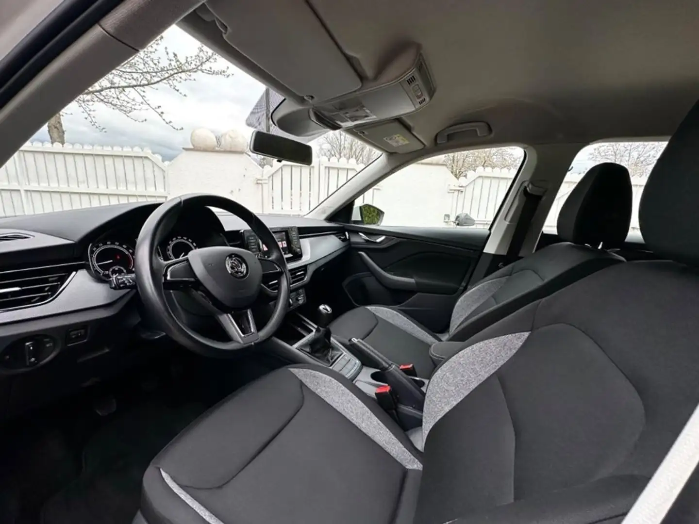 Skoda Kamiq 1.6 TDI SCR Ambition Bianco - 2