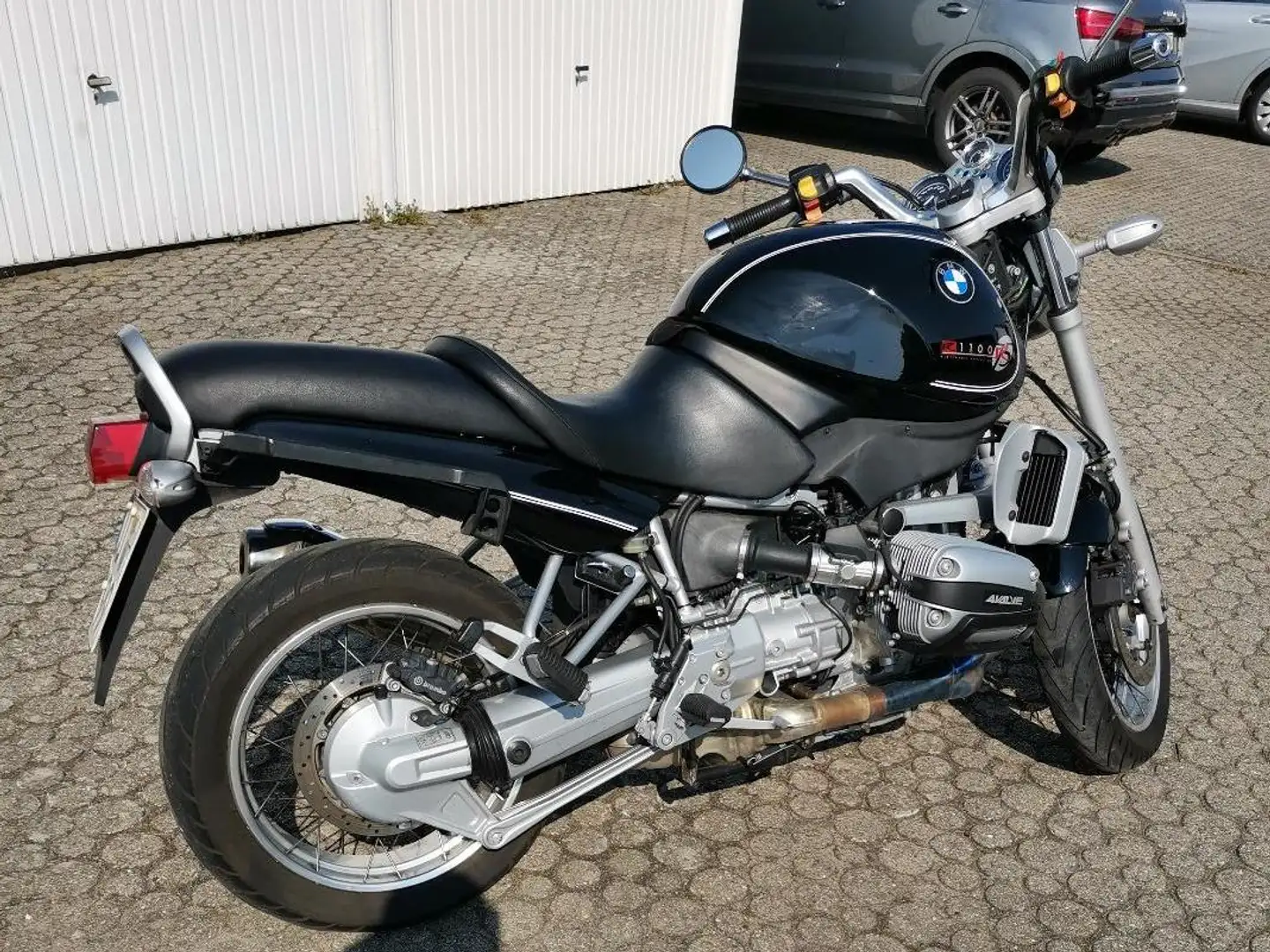 BMW R 1100 R Negro - 2