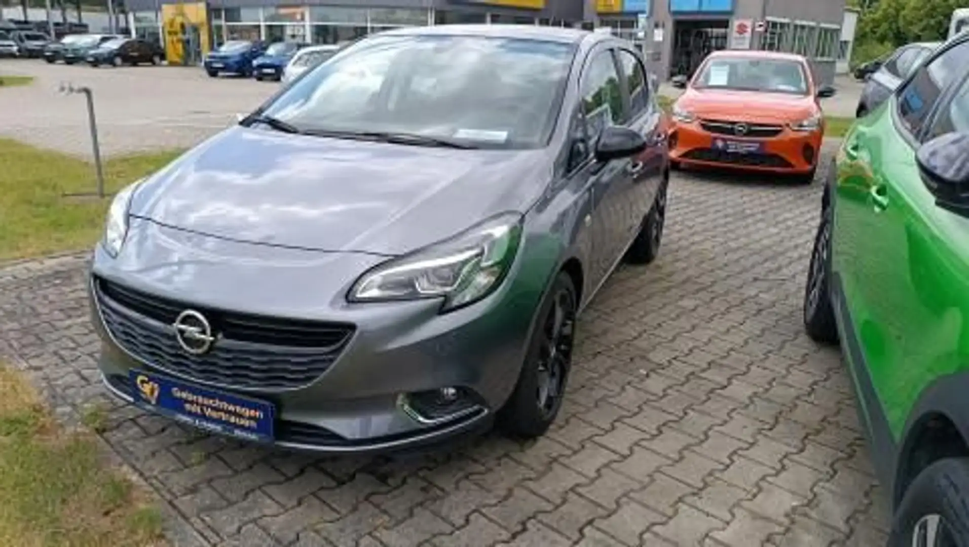 Opel Corsa Color Edition Gris - 1