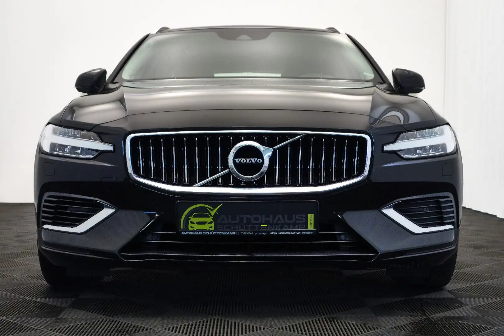 Volvo V60 T6 AWD *INSCRIPTION EXPRESSION* Recharge PIH Negro - 2