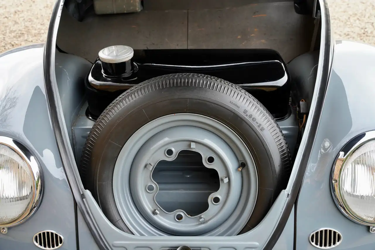 Volkswagen Beetle Oval Window Beetle Desirable and iconic 'Oval Wind, foto 8