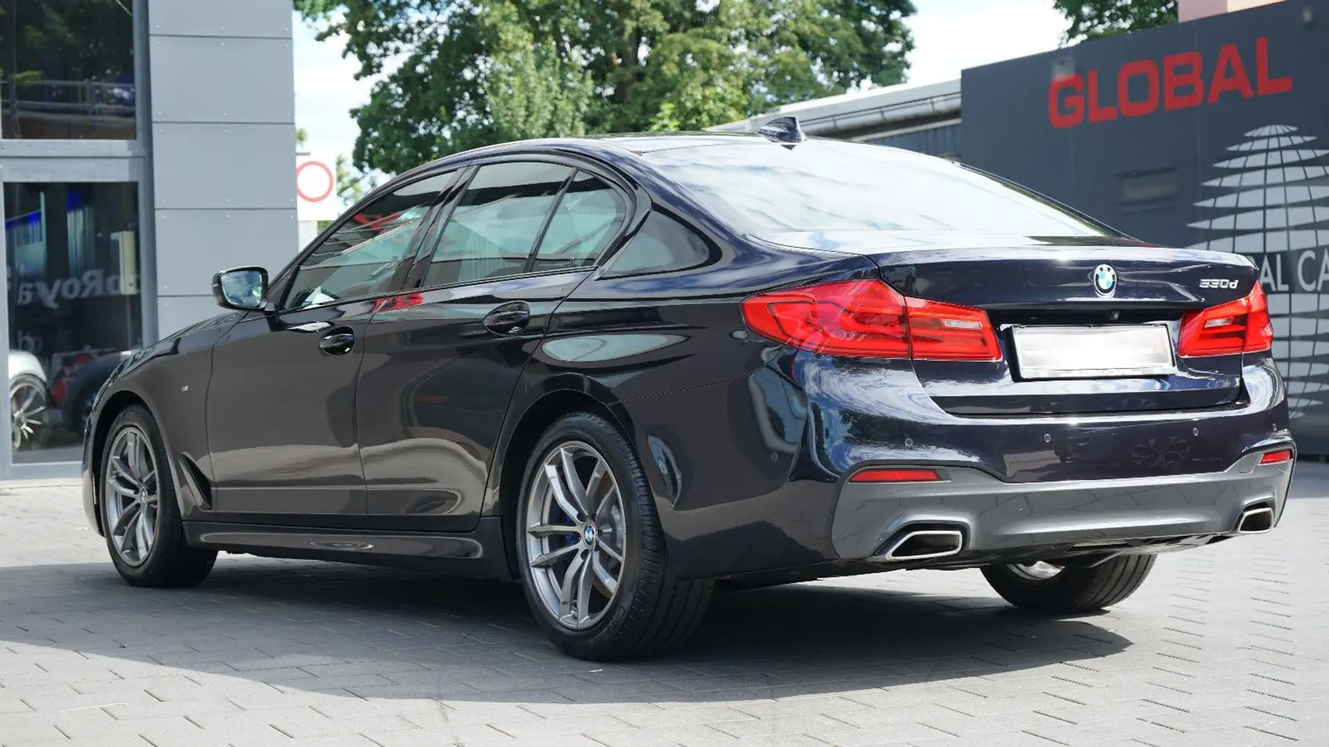 BMW 530 D*A. STEP.*M-SPORTPAKET*LED*ACC*VIRTUAL* Noir - 2