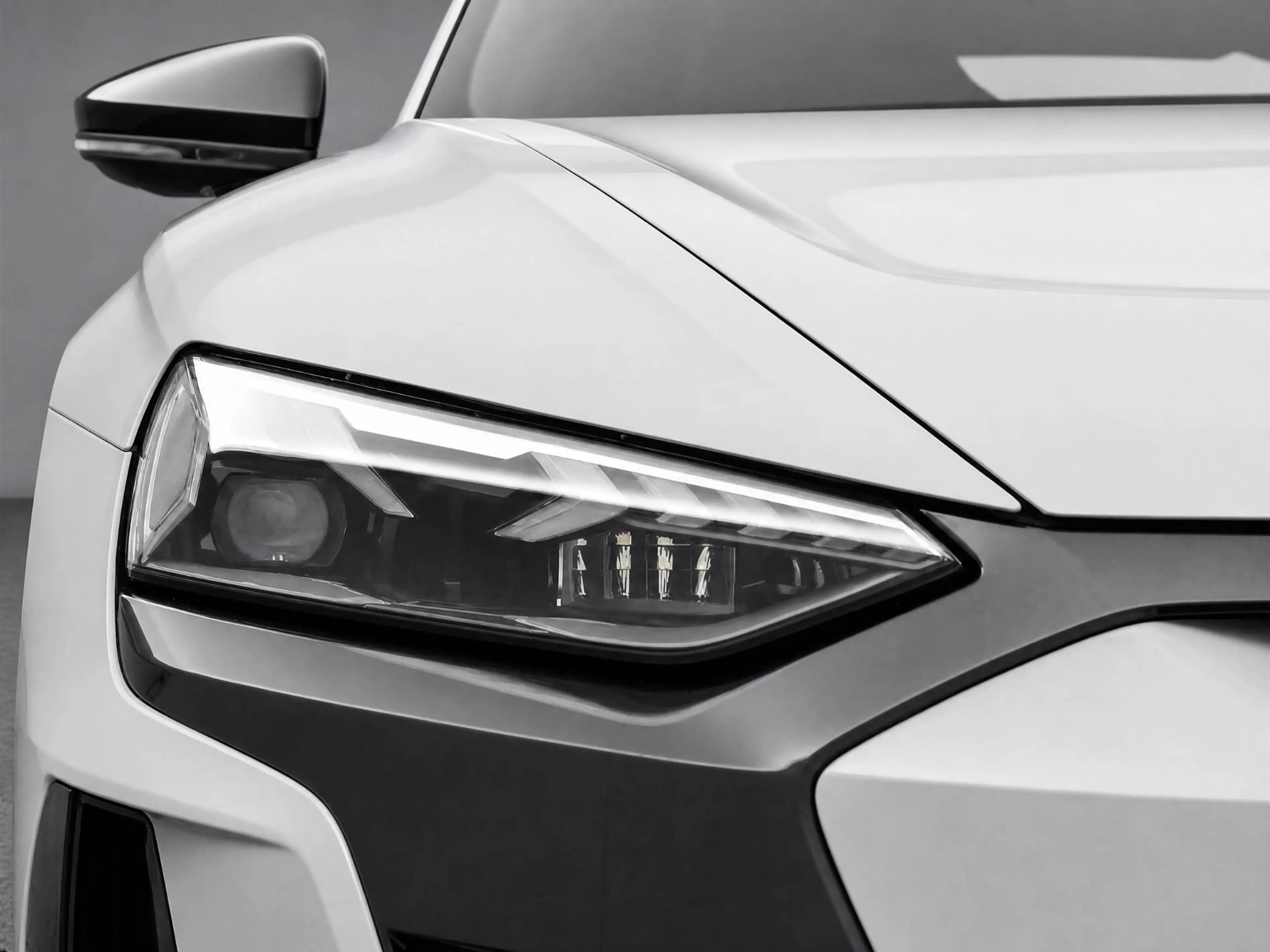Audi e-tron GT GT 93 kWh 476pk · SOH 92% · Glazendak · 360 Camera — photo 9
