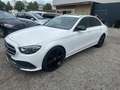 Mercedes-Benz E 220 d Limousine, Widescreen, LED, Schiebedach Weiß - thumbnail 2