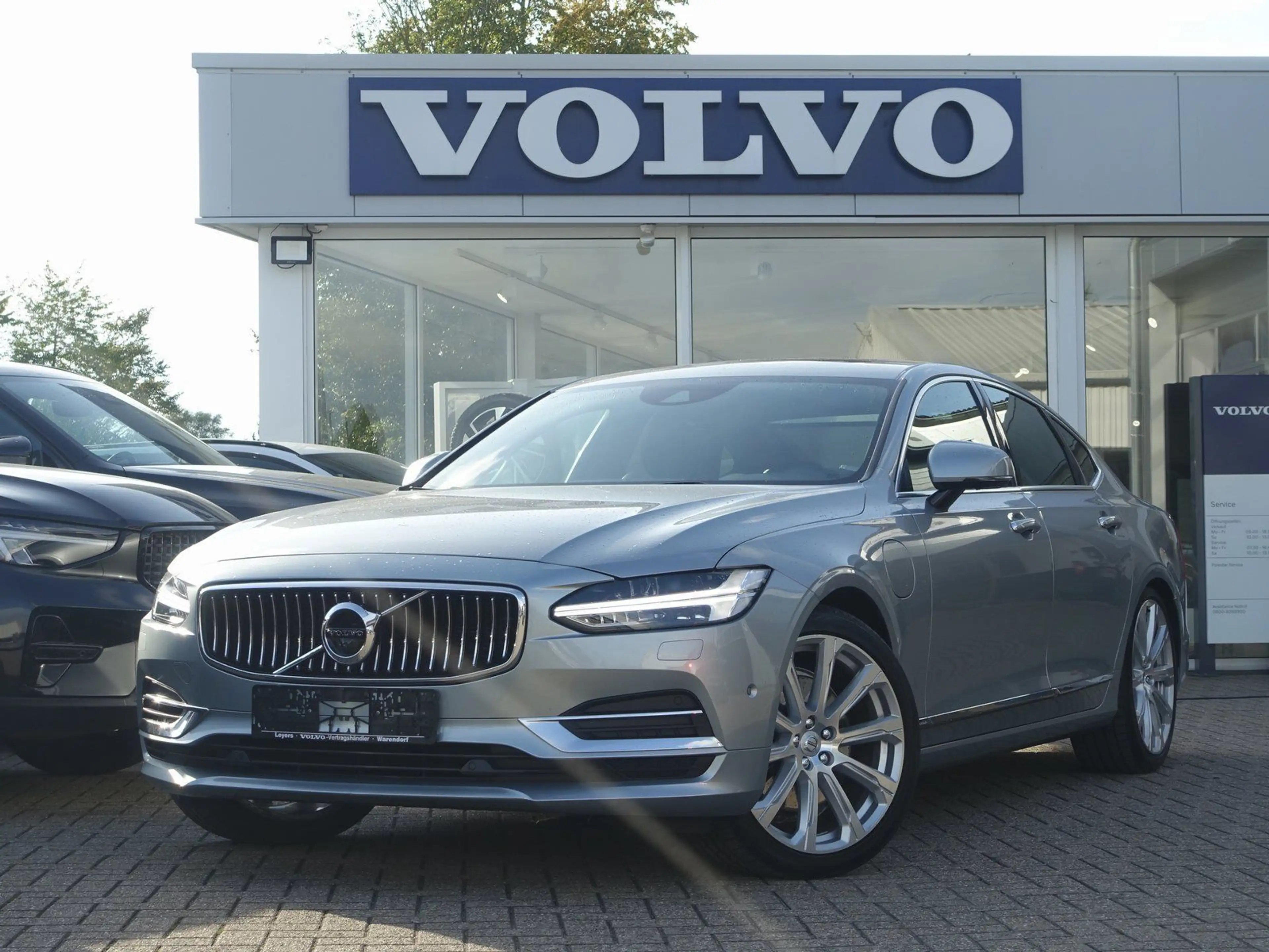 Volvo S90 T8 AWD Inscription B&W/HUD/AHK/360°KAM/MASSA