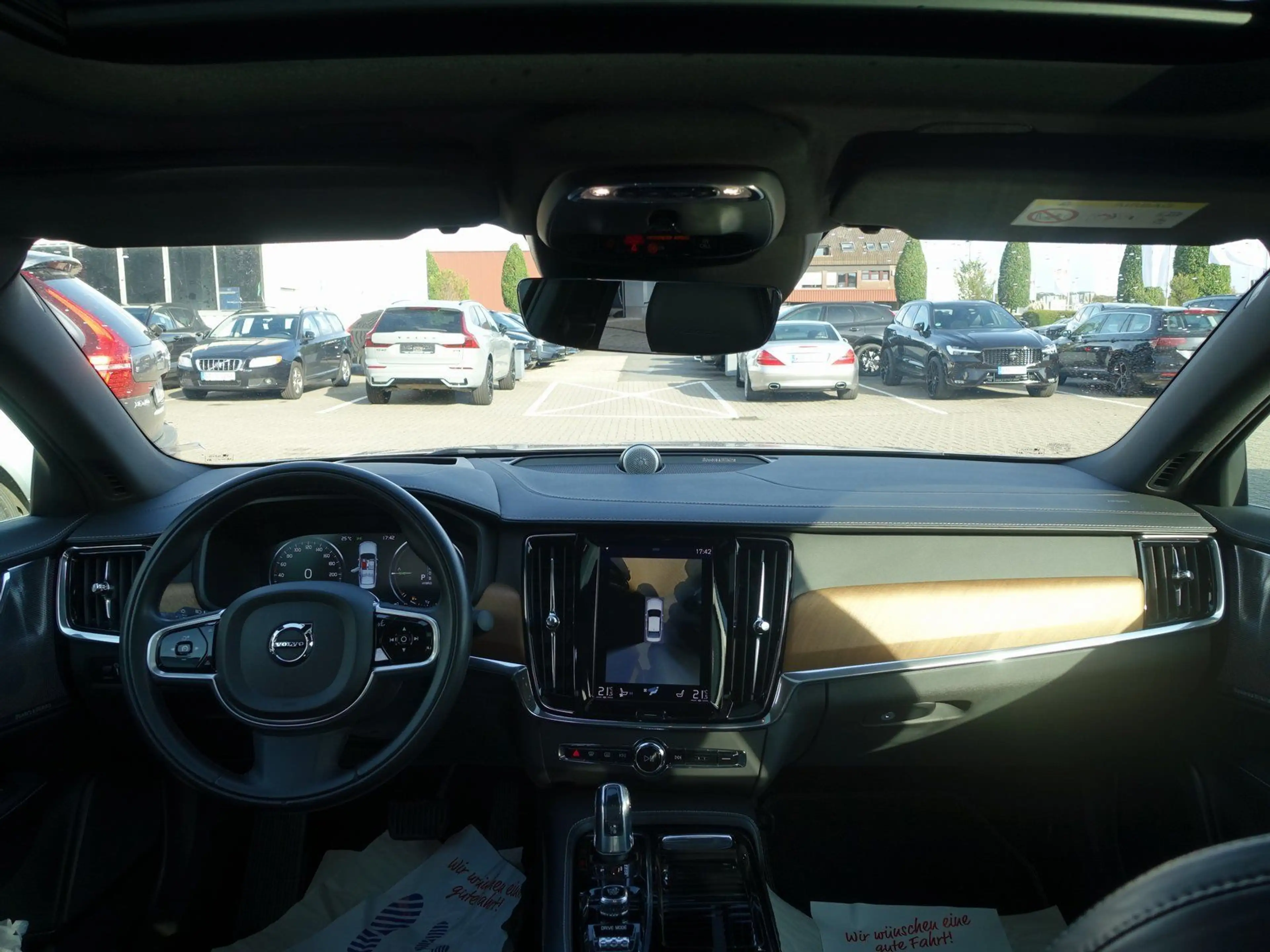 Volvo S90 T8 AWD Inscription B&W/HUD/AHK/360°KAM/MASSA — photo 12