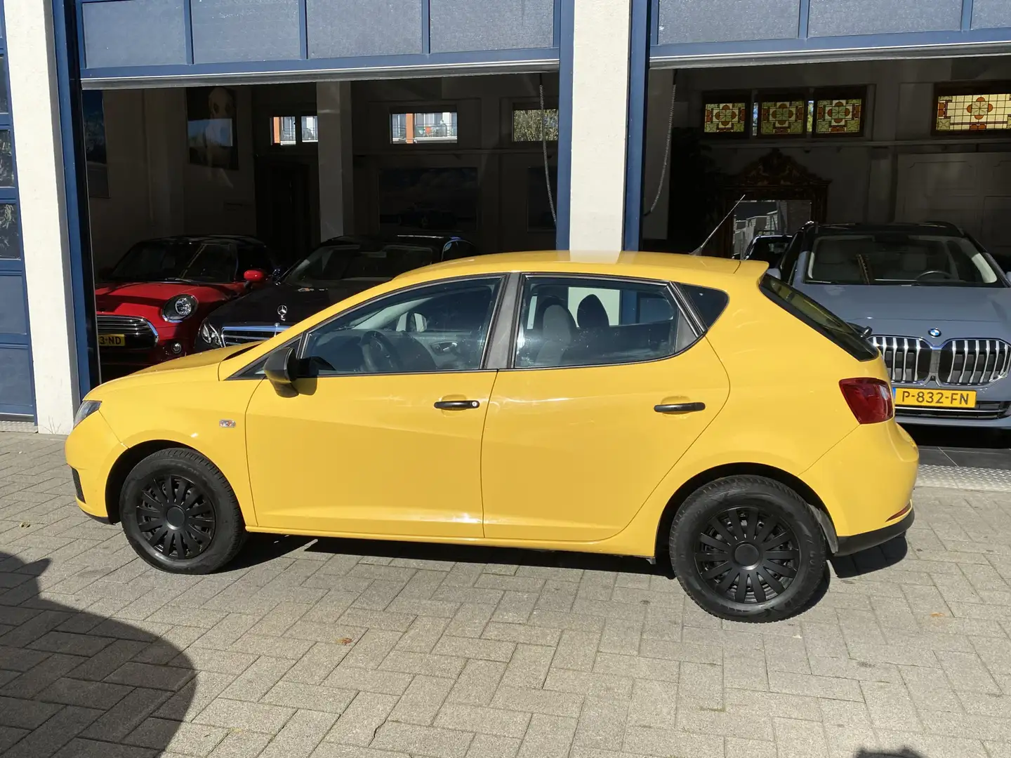 SEAT Ibiza 1.2 Club 5-DEURS/AIRCO/NW APK Sárga - 2