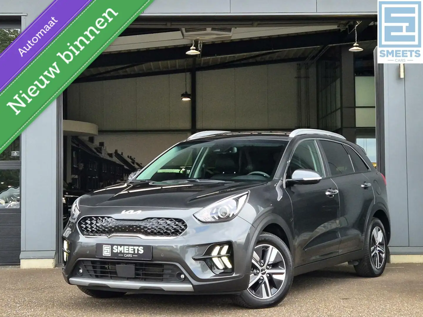 Kia Niro 1.6 GDi Hybrid DynamicLine Automaat |Nav|HLeer|Car Grijs - 1