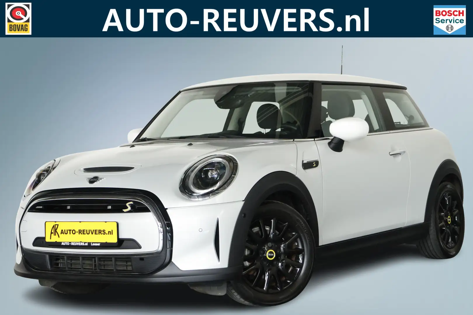 MINI Mini Electric Essential 33 kWh / Navi / CarPlay / Grey - 1