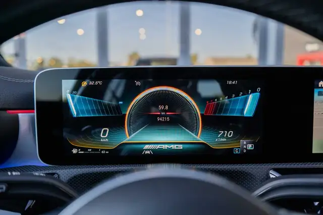 Mercedes-Benz A-Class view 9