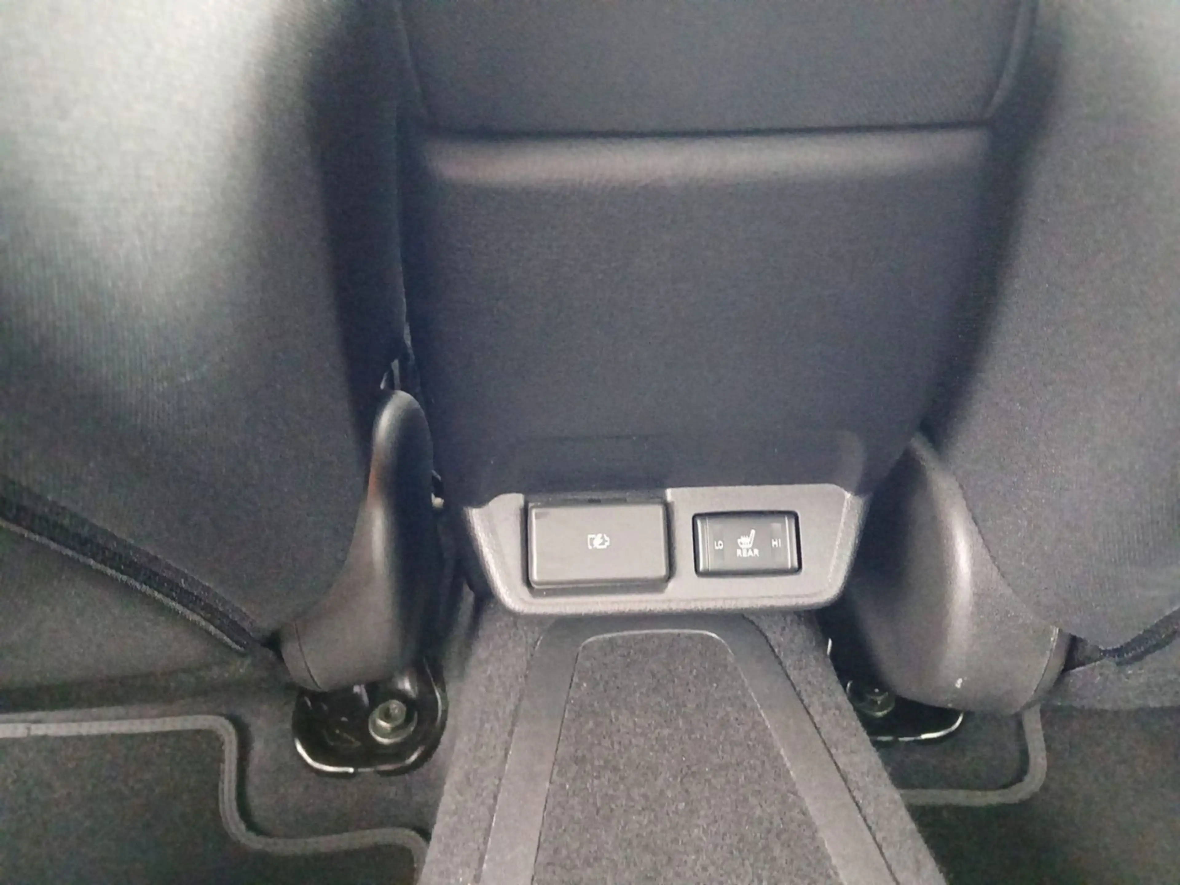 Nissan Leaf (ZE1) N-Connecta CarPlay*Navi*Totwinkel*LED — photo 13