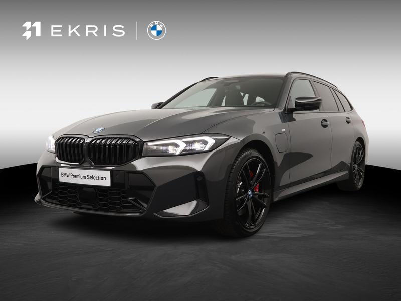 BMW 330 3 Serie Touring 330e xDrive M-Sportpakket / Trekha