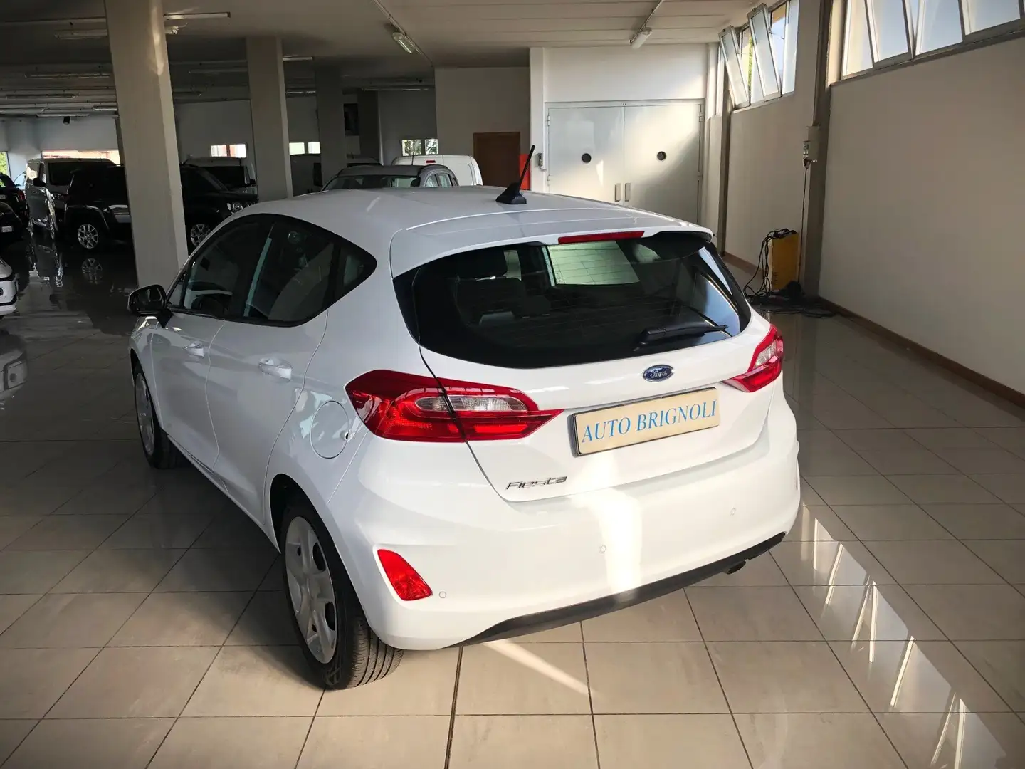 Ford Fiesta Fiesta 5p 1.1 Connected  E6 D-Temp Bianco - 2