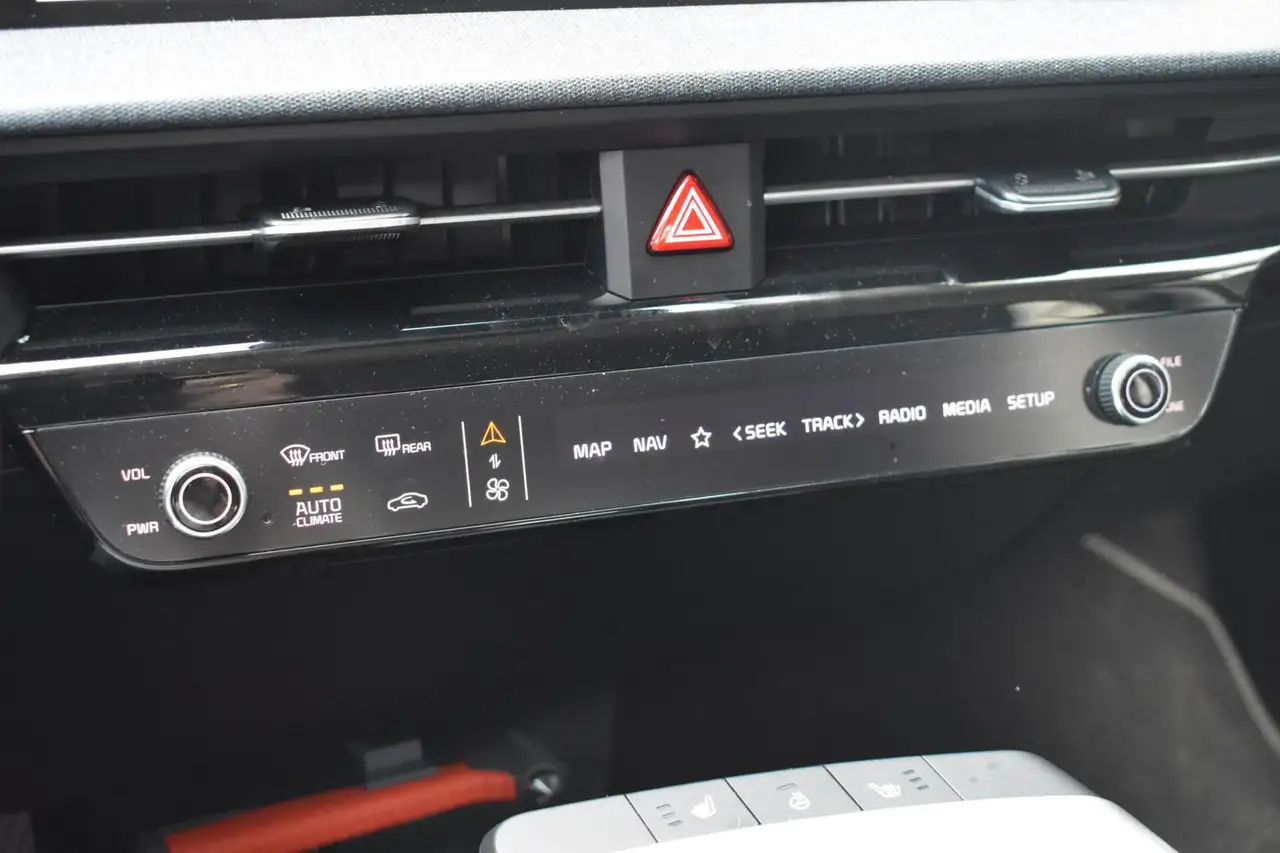 Kia EV6 Air 58 kWh | 100 % SOH | Stoelverwarming | Camera 22