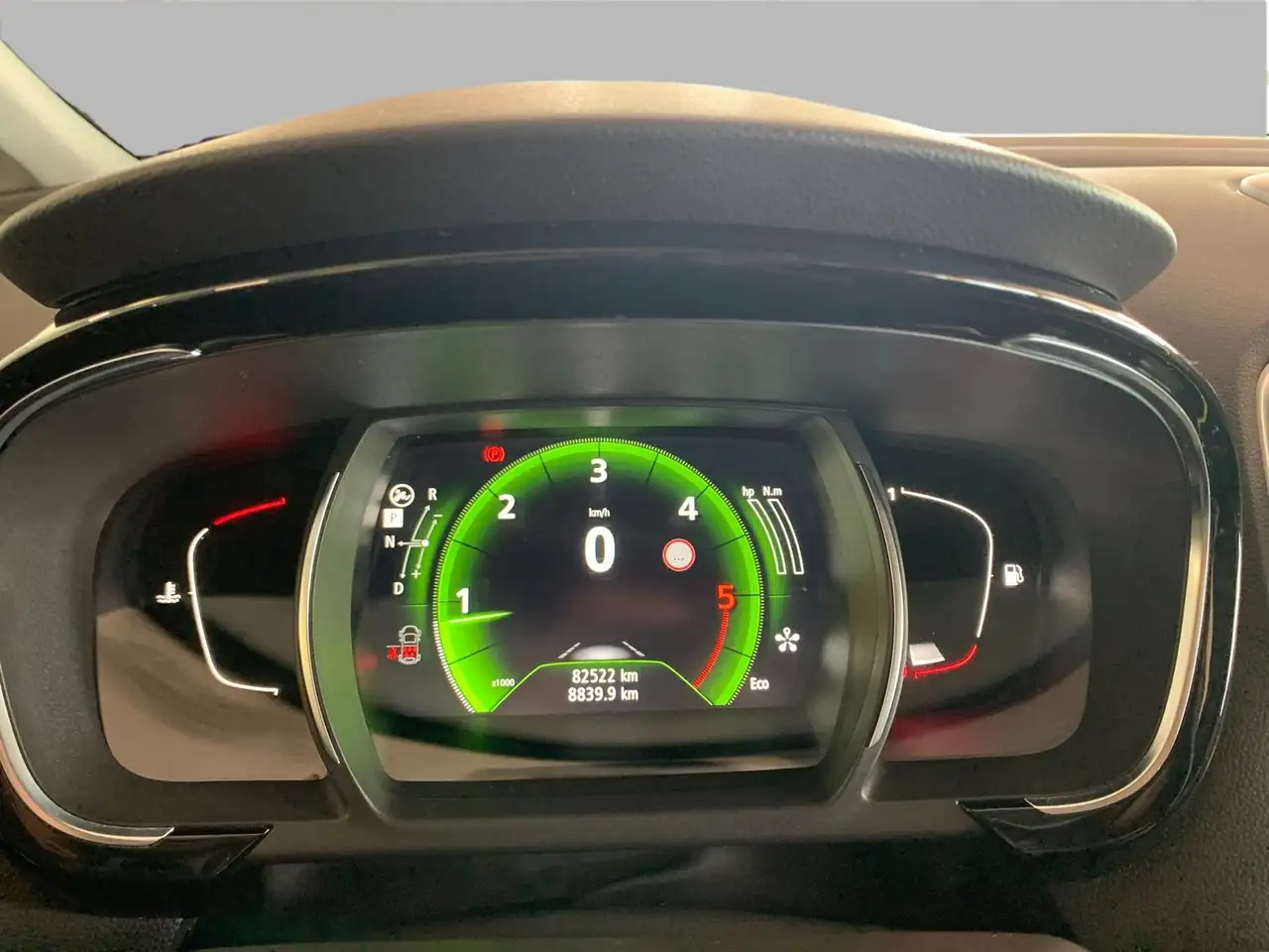 Renault Espace — photo 11 sur 19