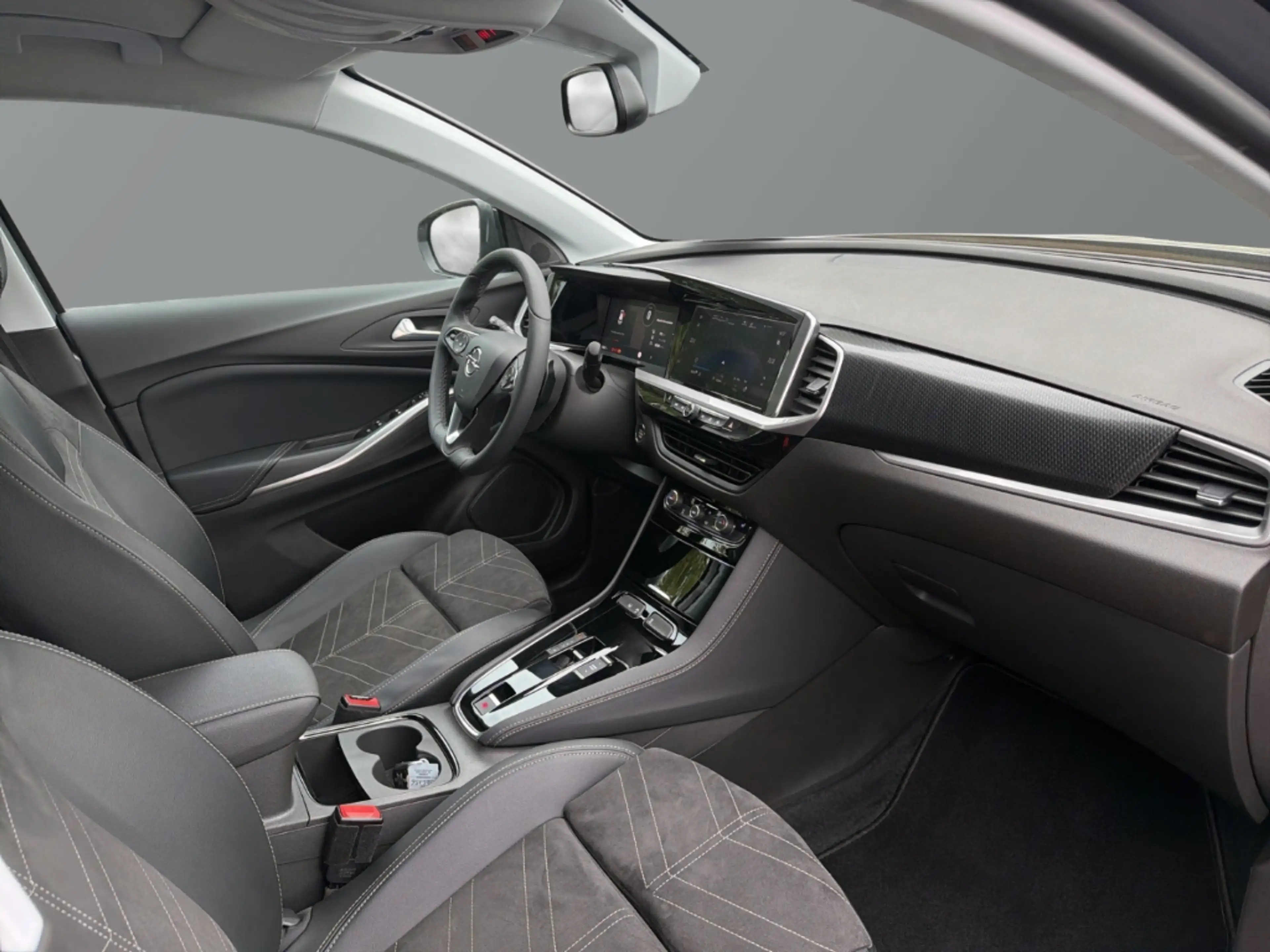 Opel Grandland Ultimate 1.2 Turbo 130PS Keyless LenkradHZG SHZ 36 — photo 14
