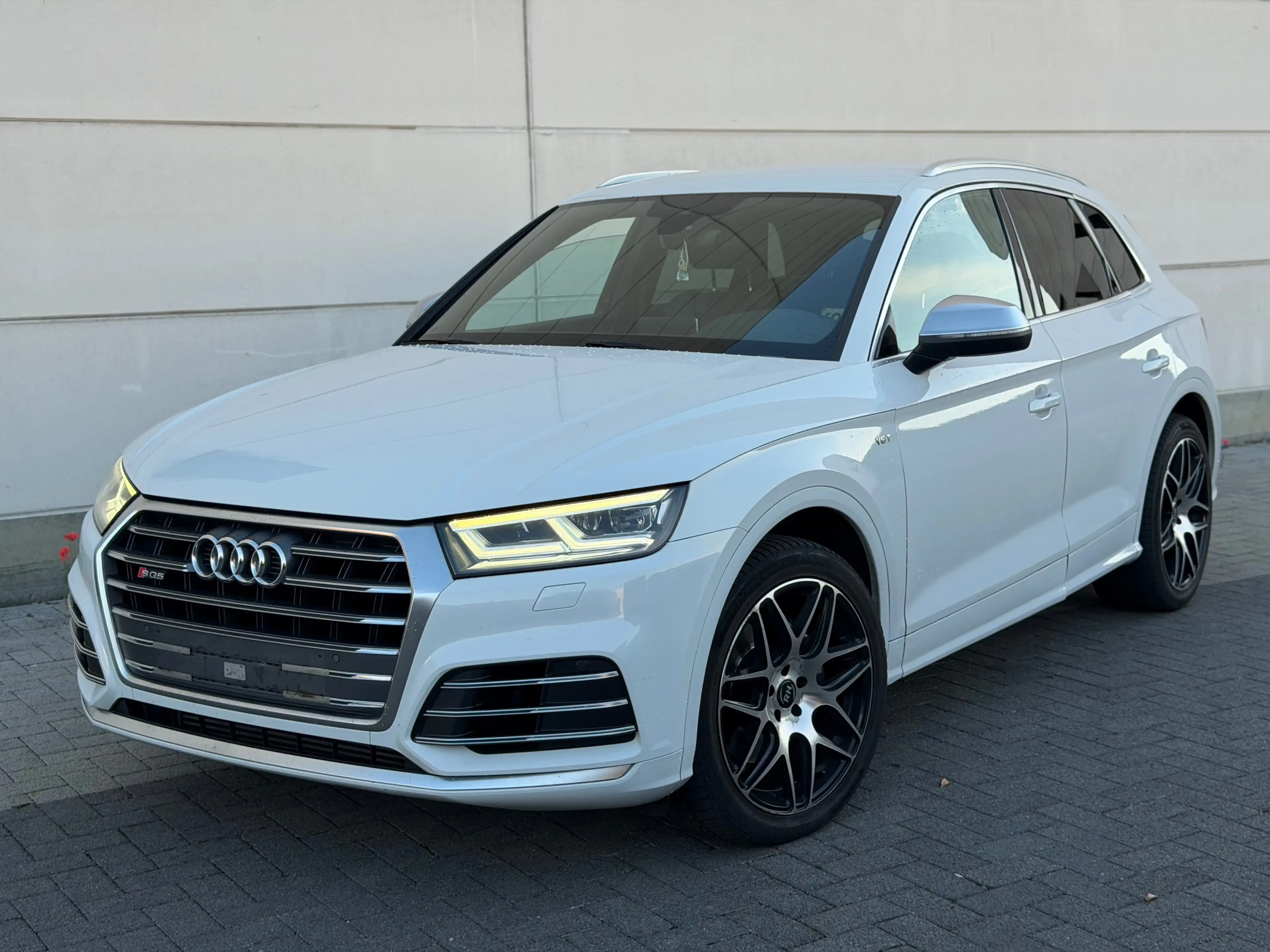 Audi SQ5 SQ5 3.0 V6 TFSi Quattro SQ5 Tiptronic — photo 3