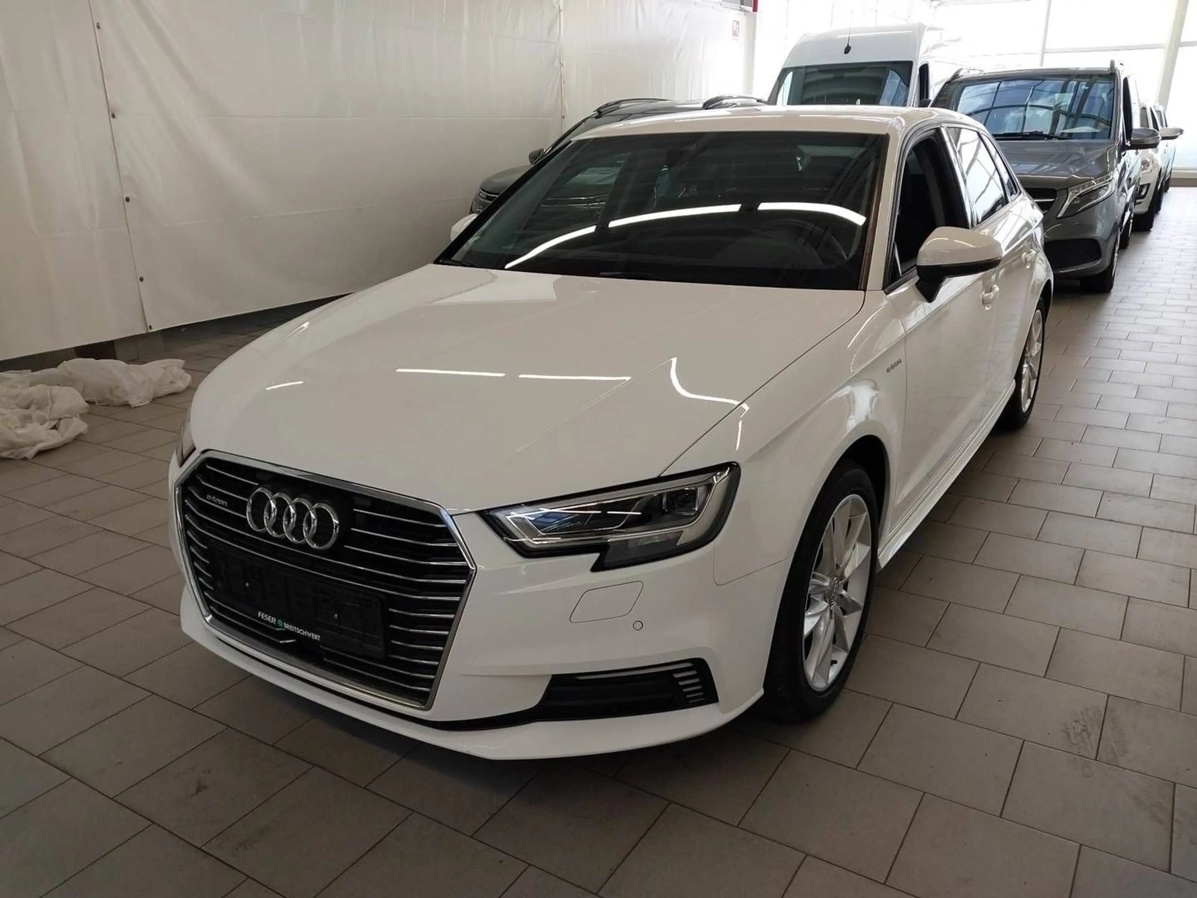Audi A3 Sportback e-tron *LED*Navi*Volldigital*SHZ*