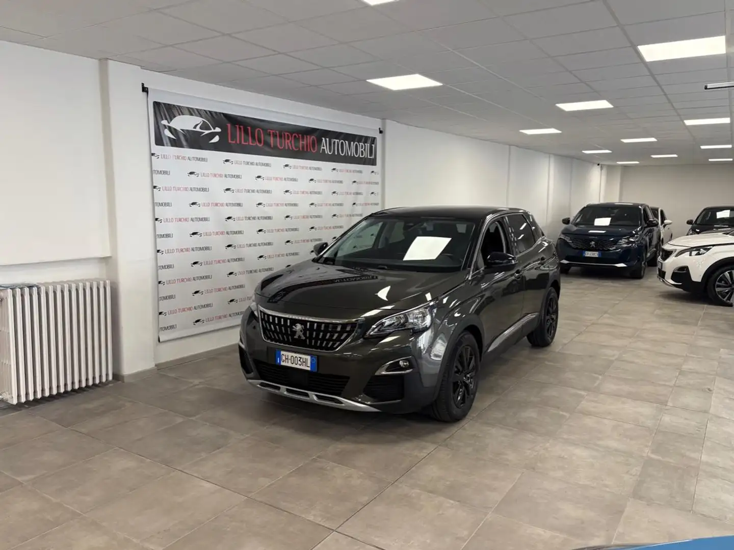 Peugeot 3008 BlueHDi 120 S&S Allure Grijs - 1