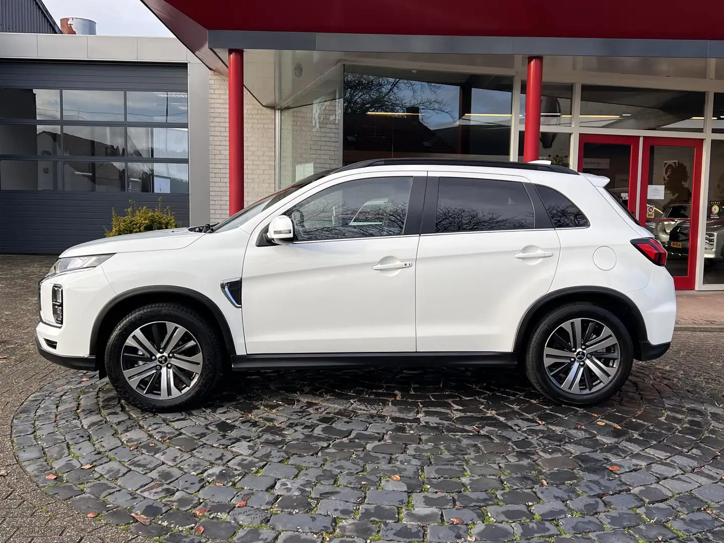 Mitsubishi ASX 2.0 Intense+ | 18" LMV | PanoDak | Trekhaak | Carp Blanc - 2