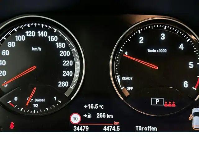 BMW 2 Series view 12